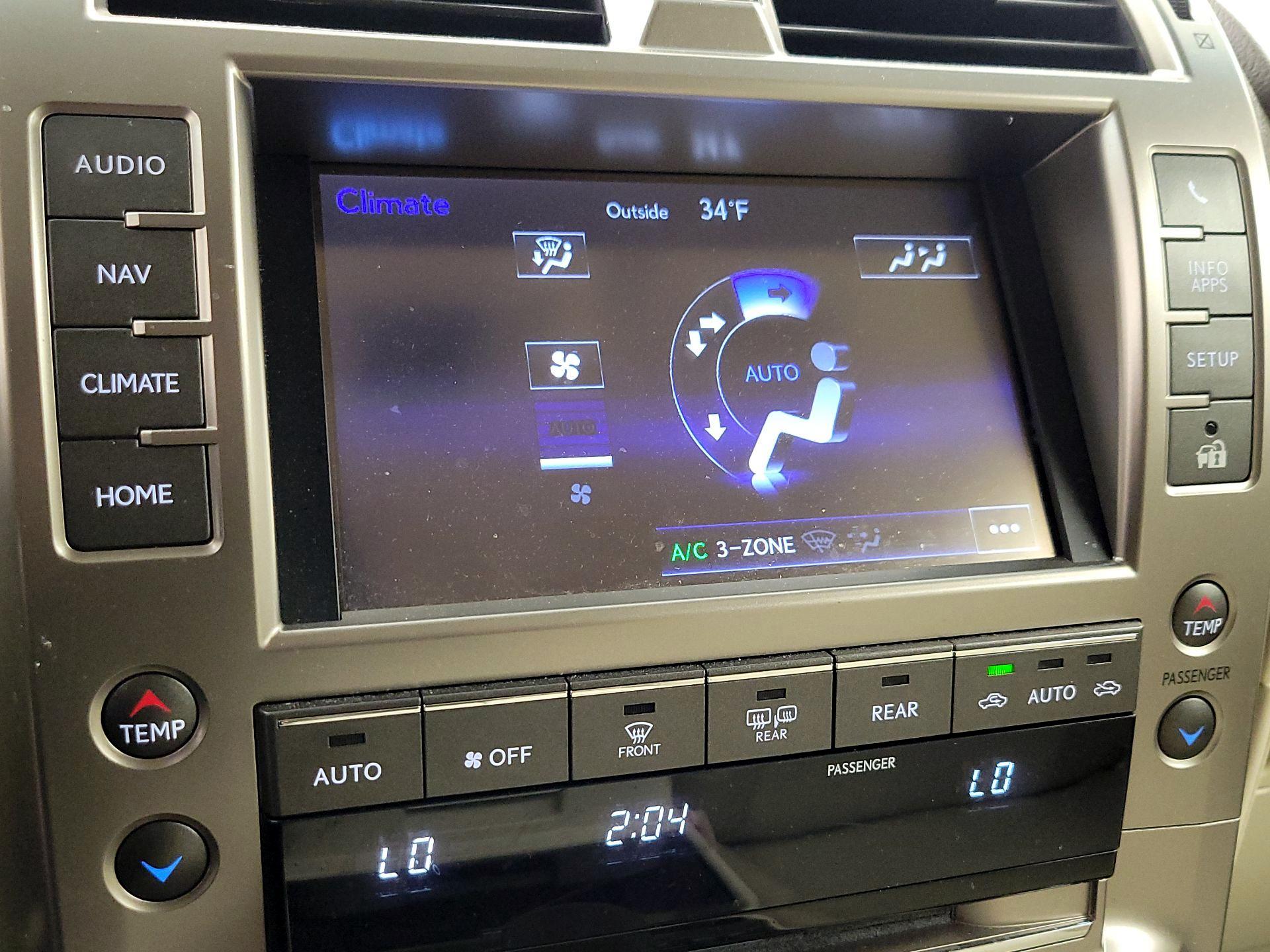 Thumbnail: 2019 Lexus GX - 17