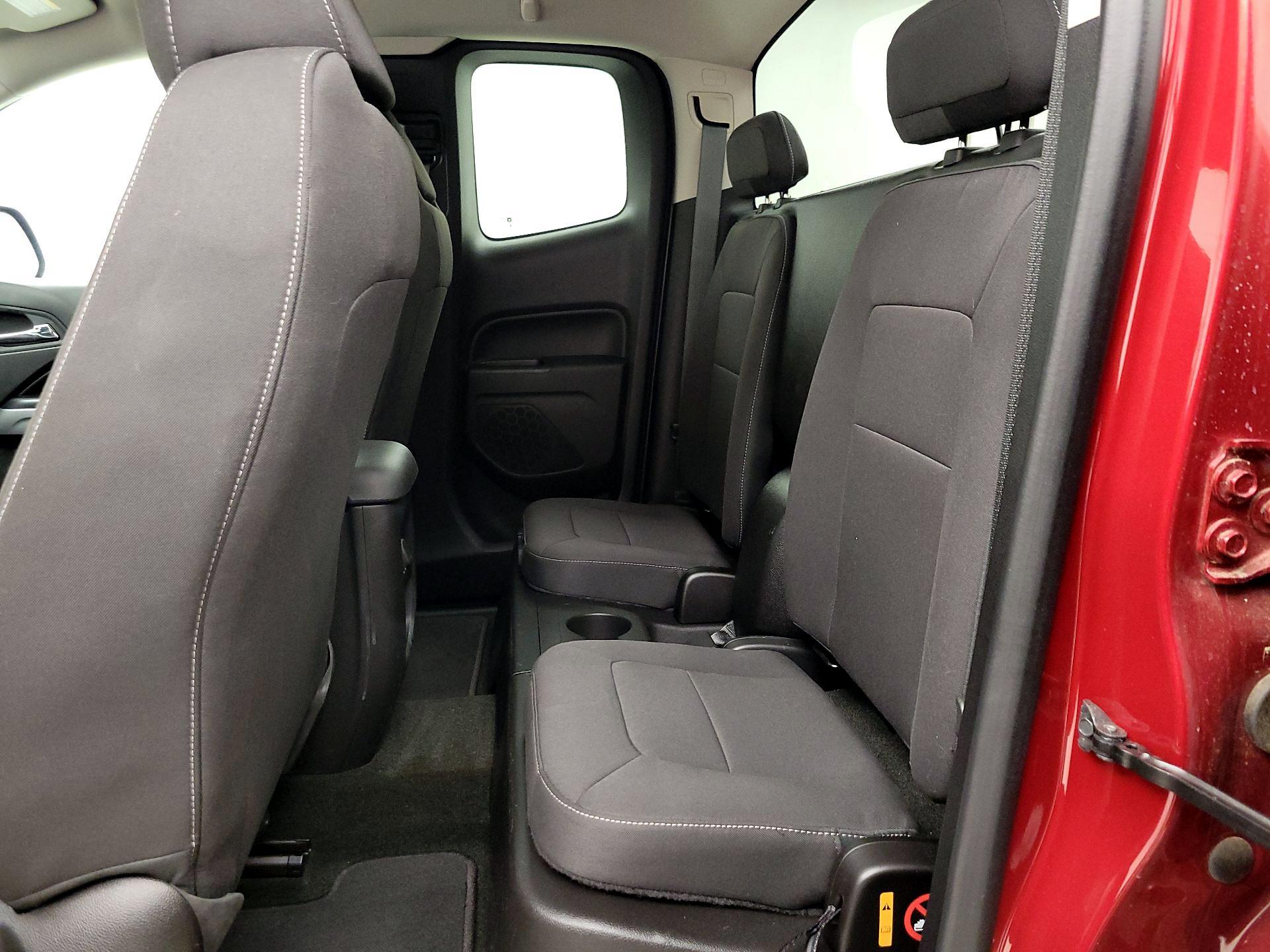 Thumbnail: 2016 Chevrolet Colorado - 19