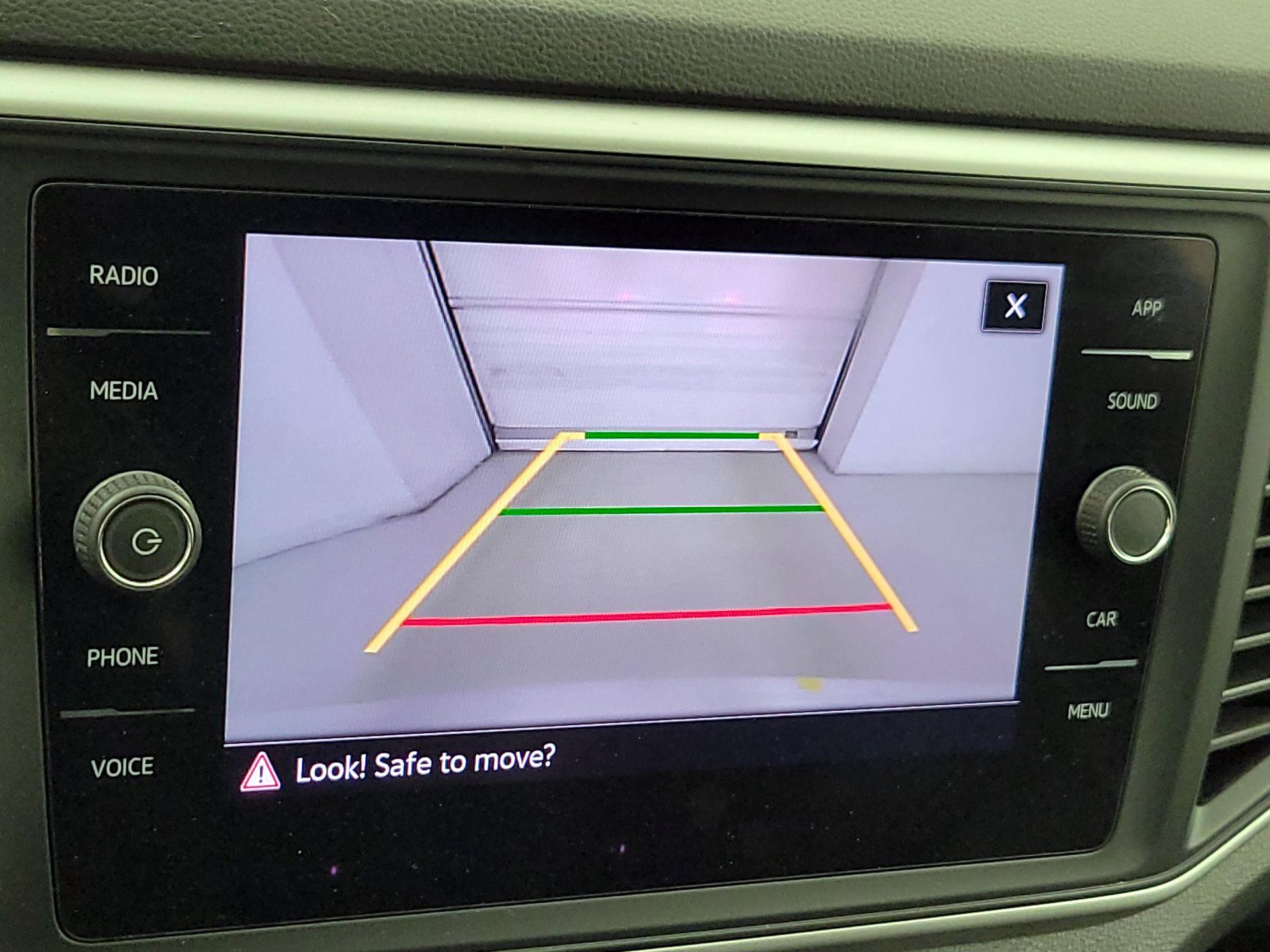 Thumbnail: 2021 Volkswagen Atlas - 14