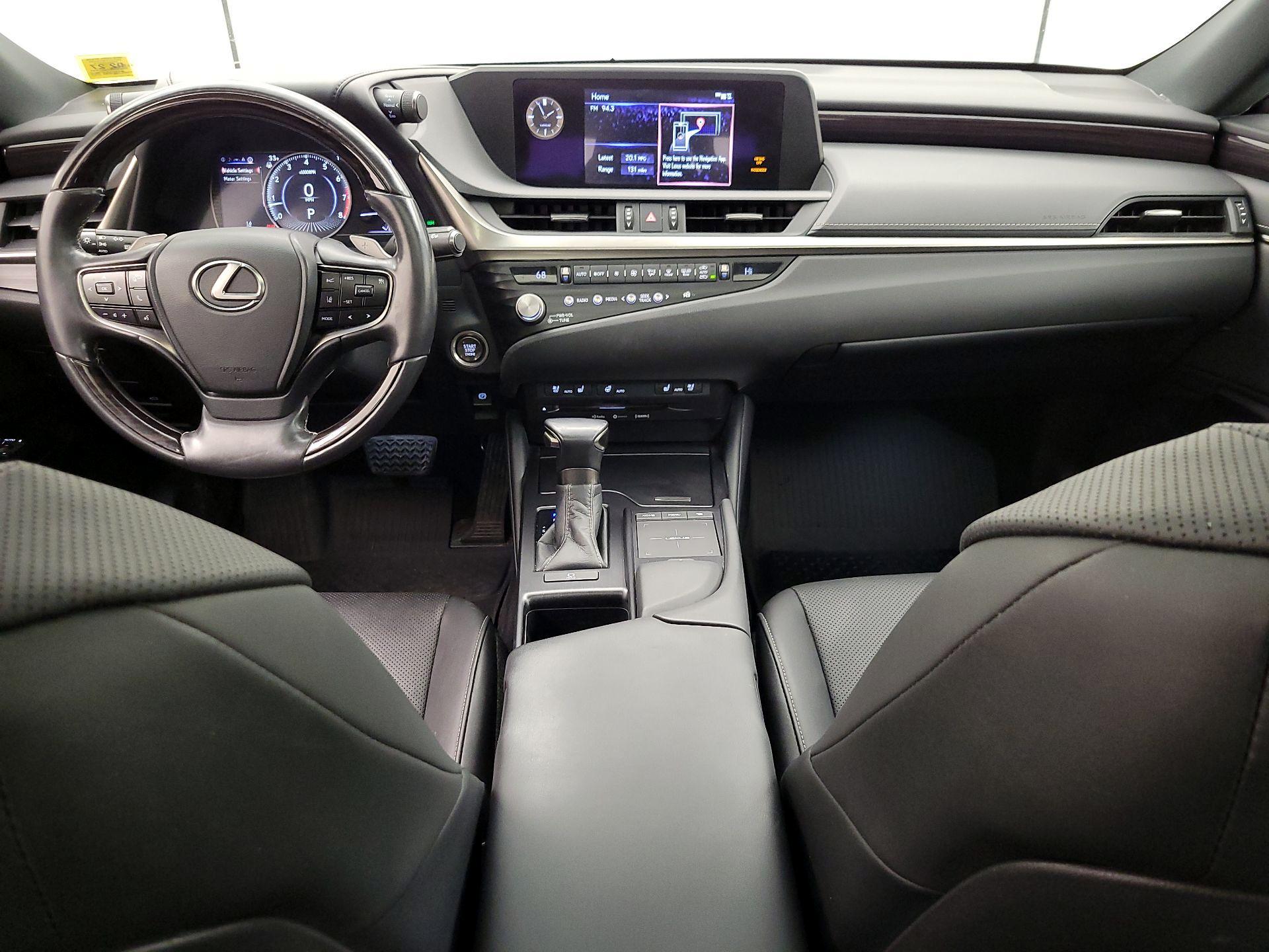Thumbnail: 2021 Lexus ES - 9