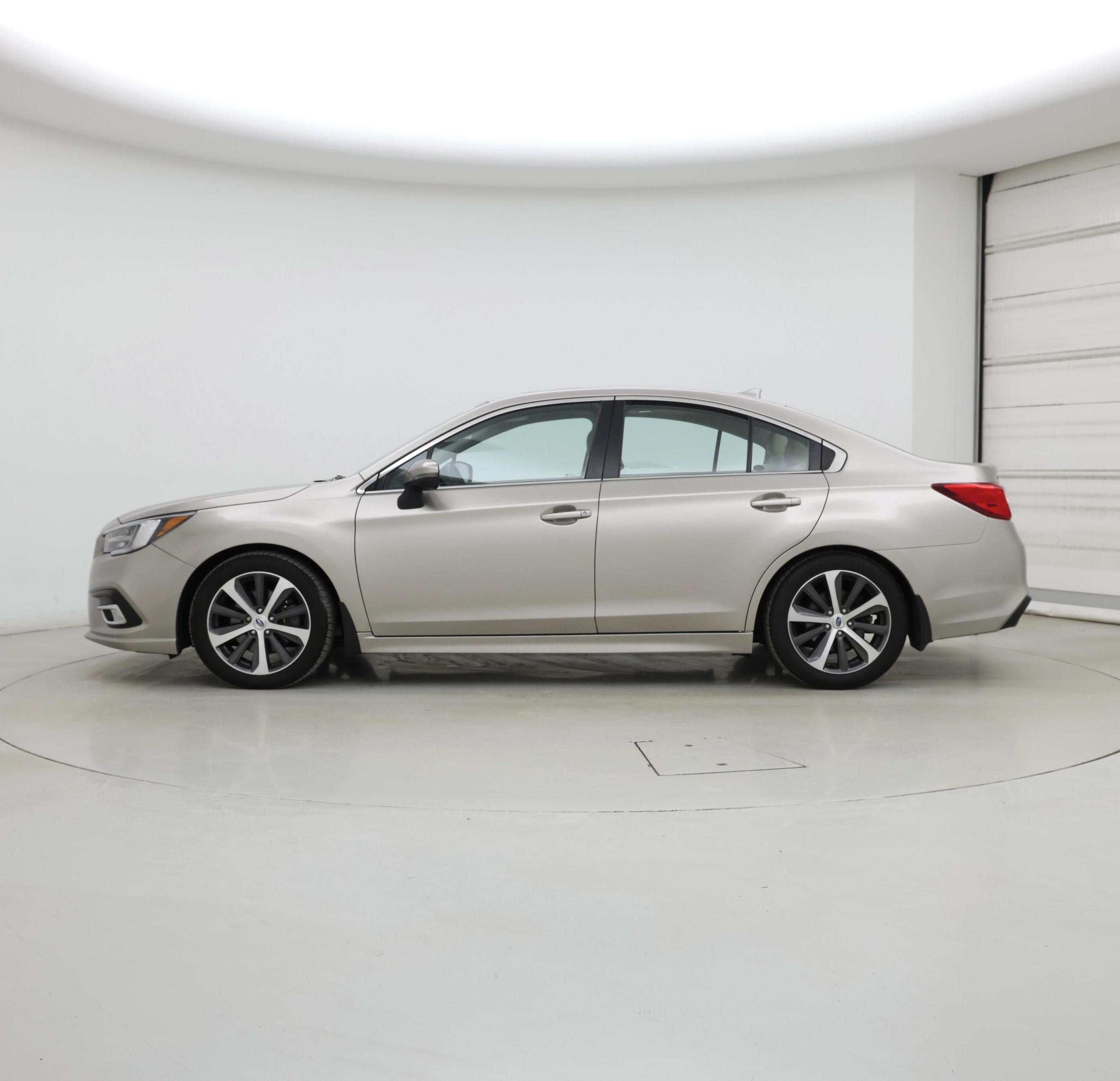 Thumbnail: 2019 Subaru Legacy - 3