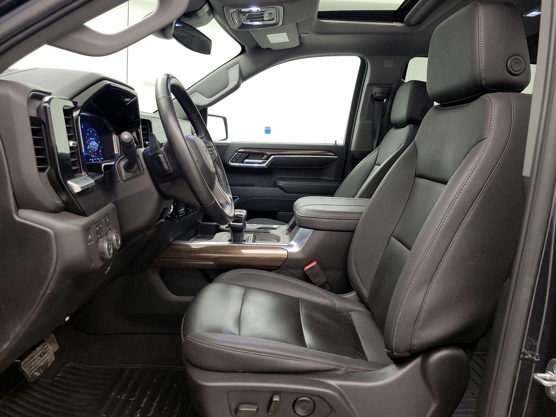 Thumbnail: 2023 Chevrolet Silverado 1500 - 11