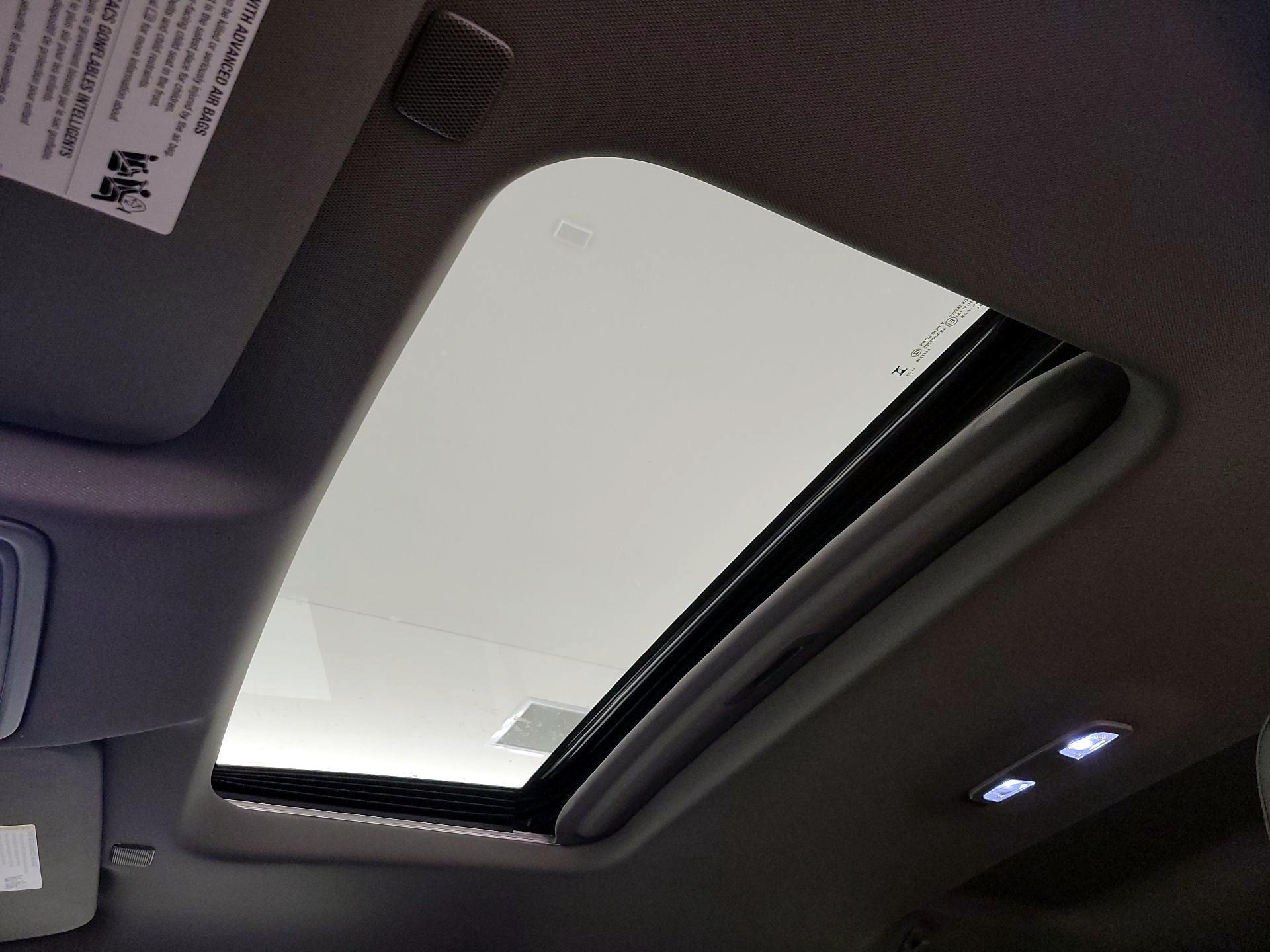 Thumbnail: 2023 Chevrolet Silverado 1500 - 19