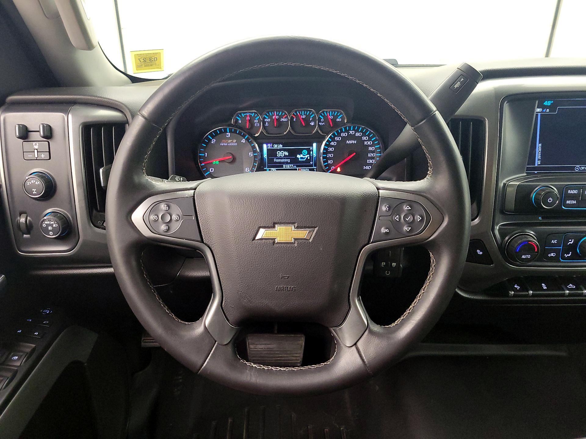 Thumbnail: 2017 Chevrolet Silverado 2500 - 10