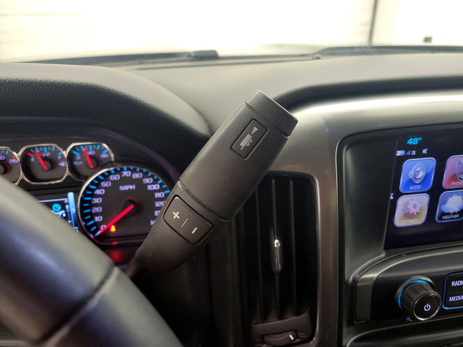 Thumbnail: 2017 Chevrolet Silverado 2500 - 18