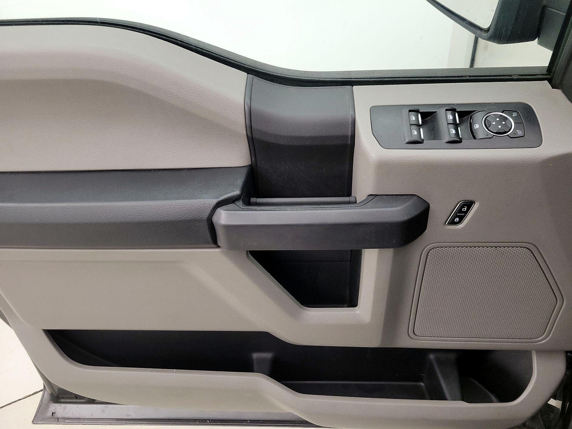 Thumbnail: 2018 Ford F-150 - 10