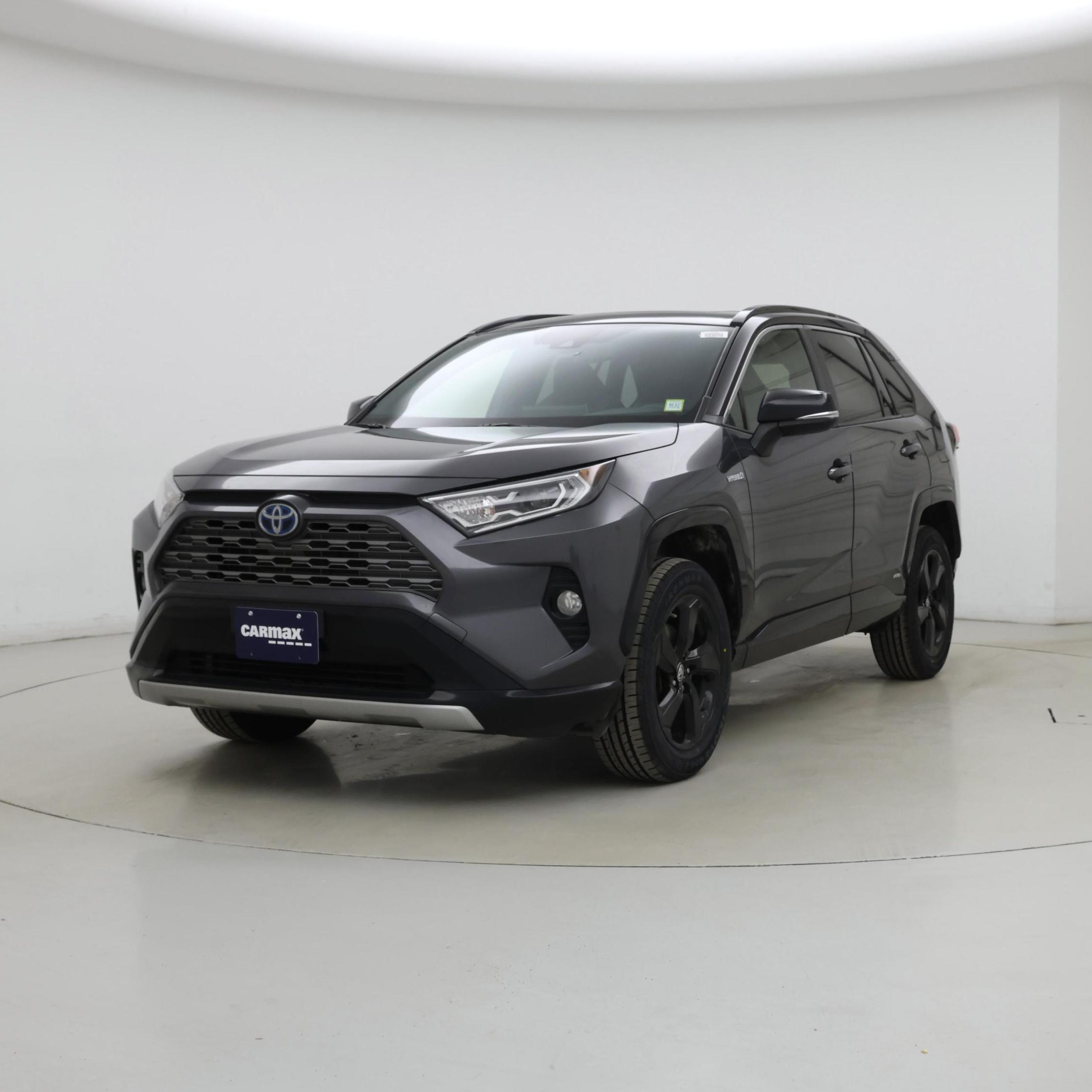 Thumbnail: 2019 Toyota RAV4 - 4