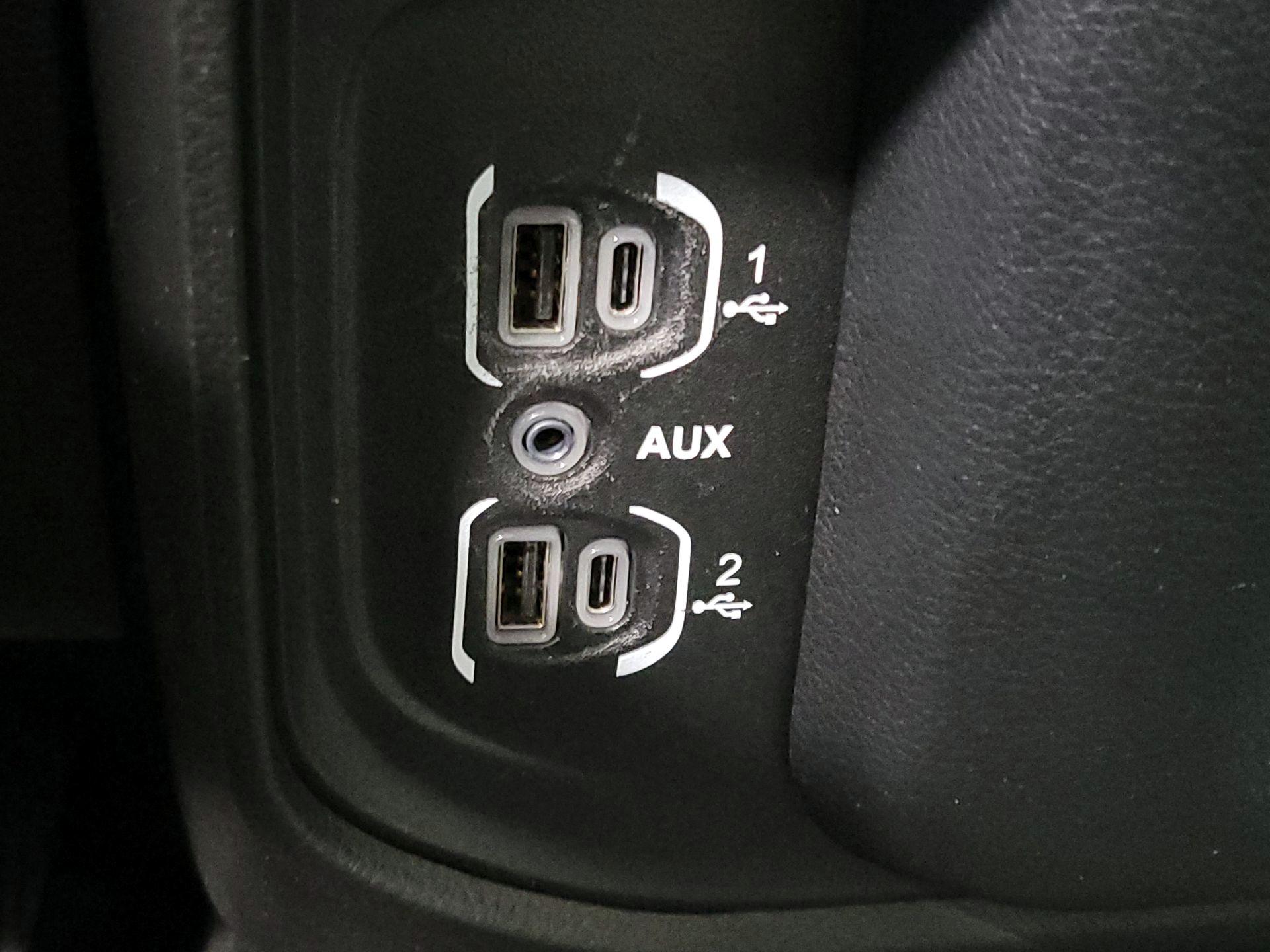 Thumbnail: 2021 RAM 1500 - 18