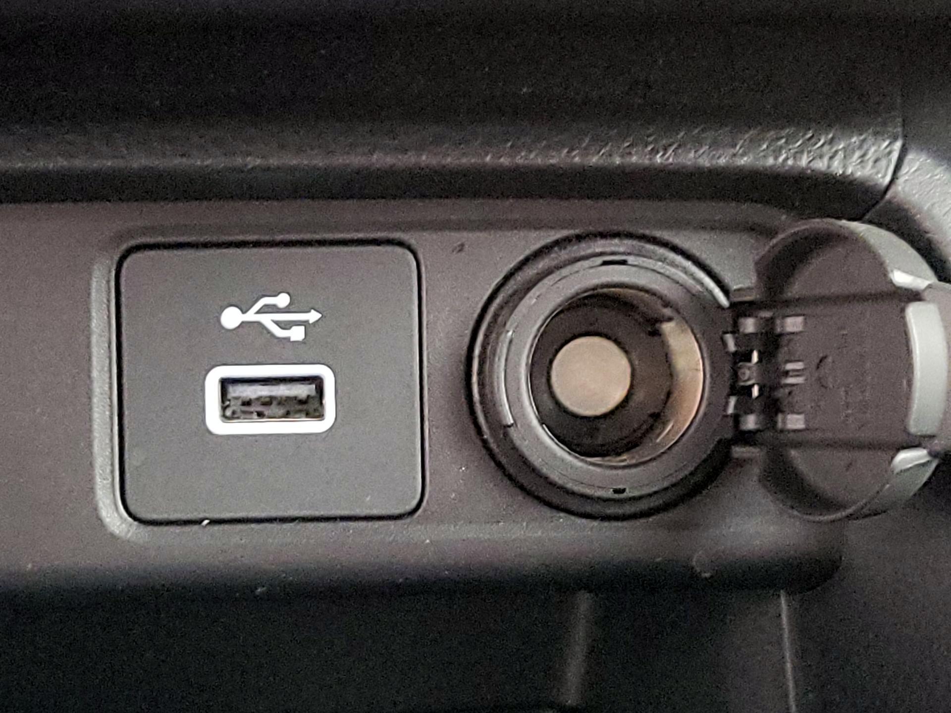 Thumbnail: 2023 Honda Civic - 18