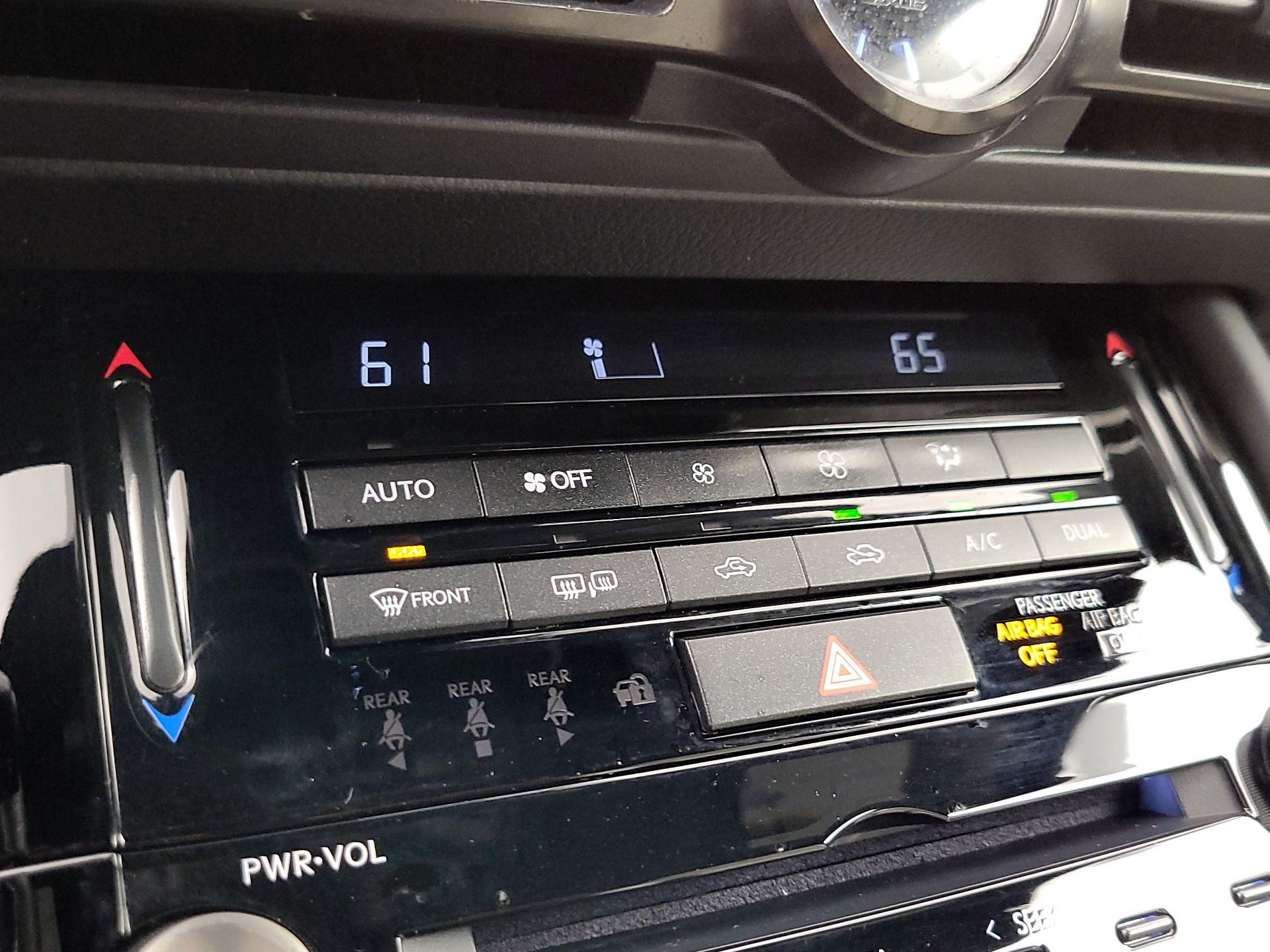 Thumbnail: 2023 Lexus IS - 16