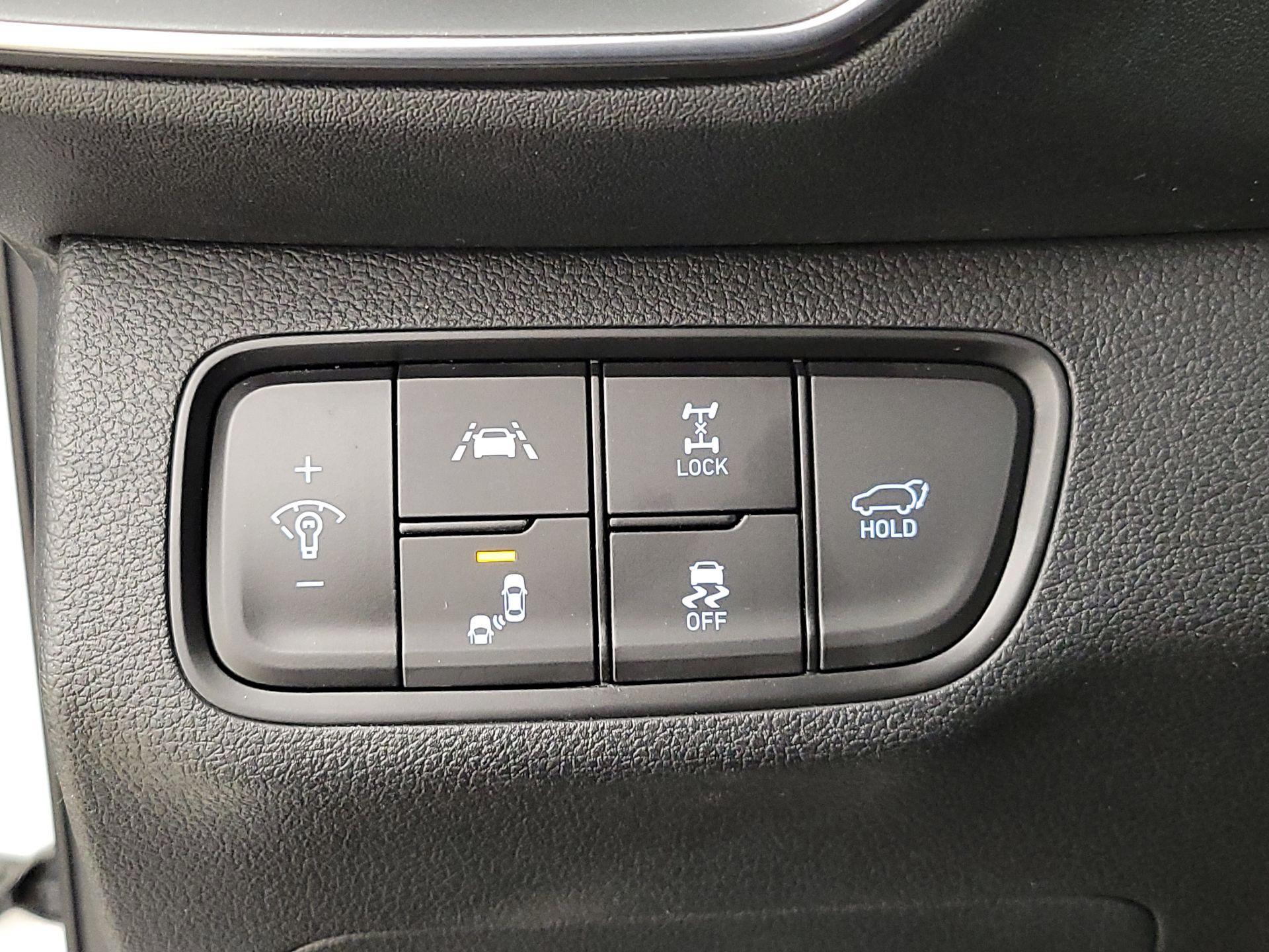 Thumbnail: 2020 Hyundai Santa Fe - 13