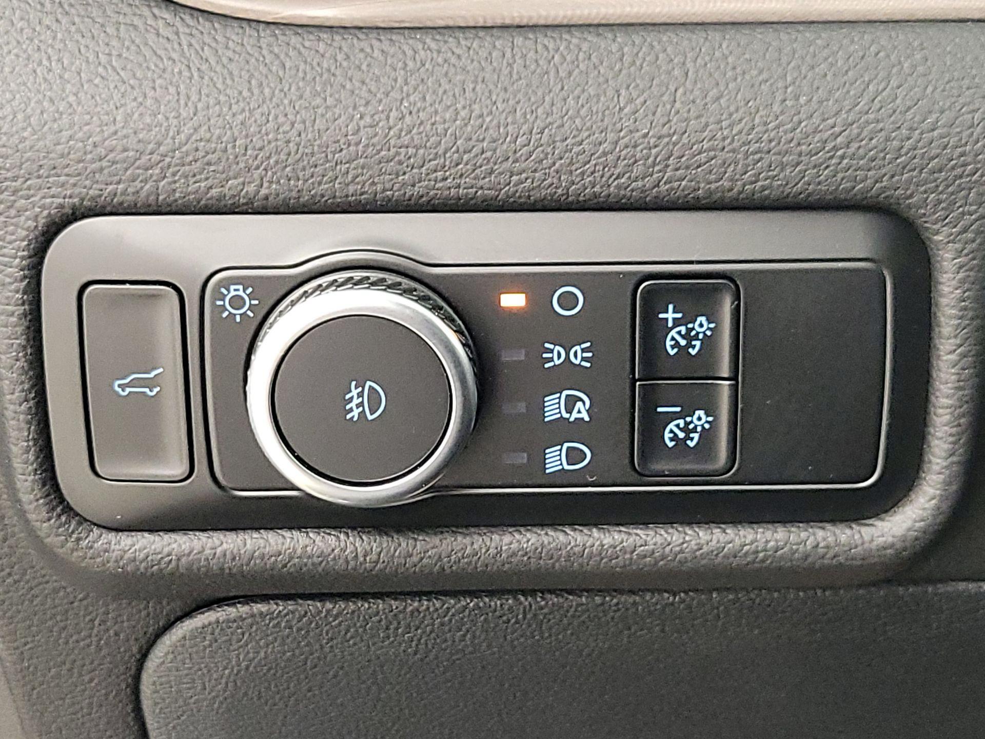 Thumbnail: 2024 Ford Explorer - 13