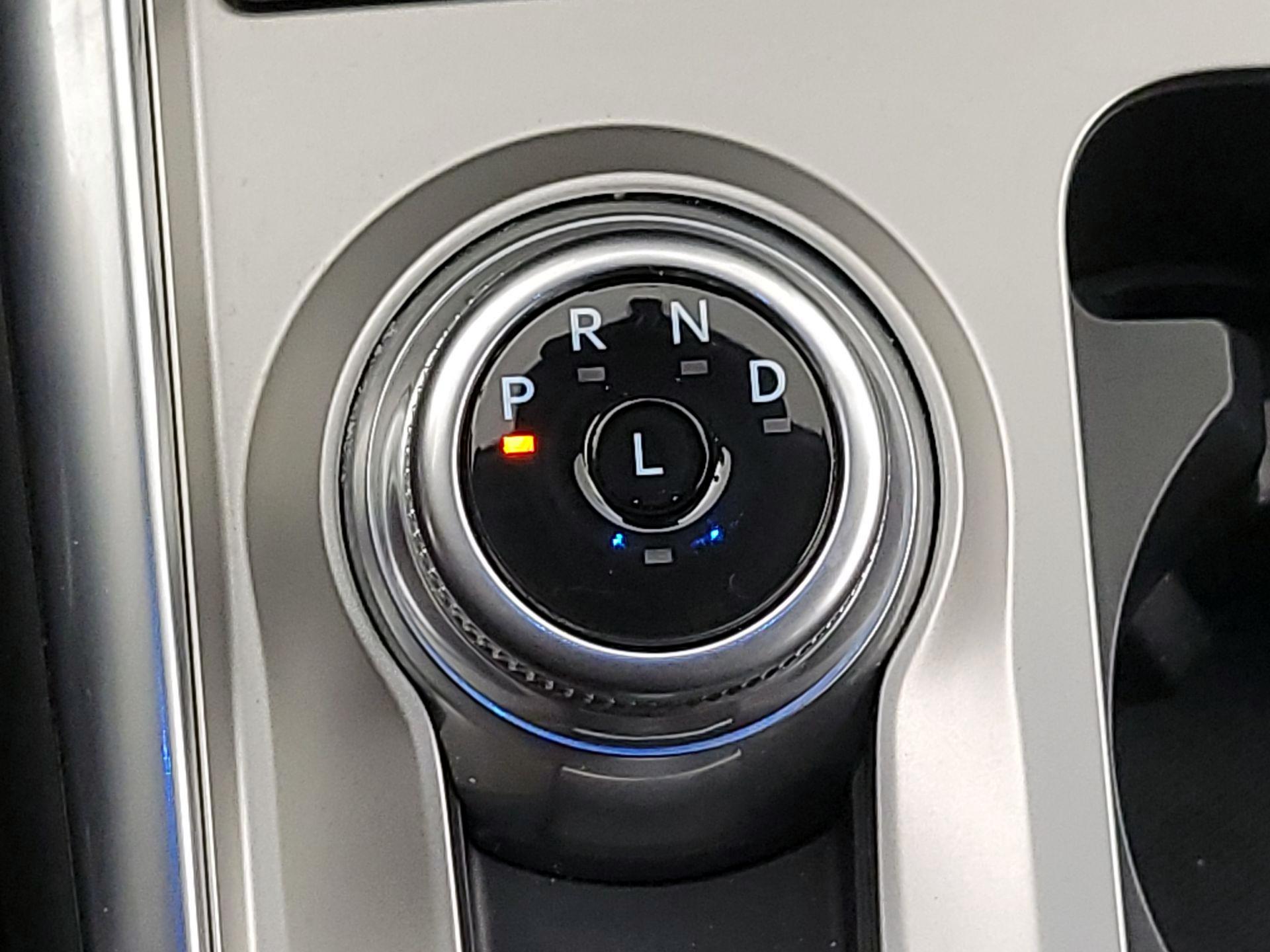 Thumbnail: 2024 Ford Explorer - 18