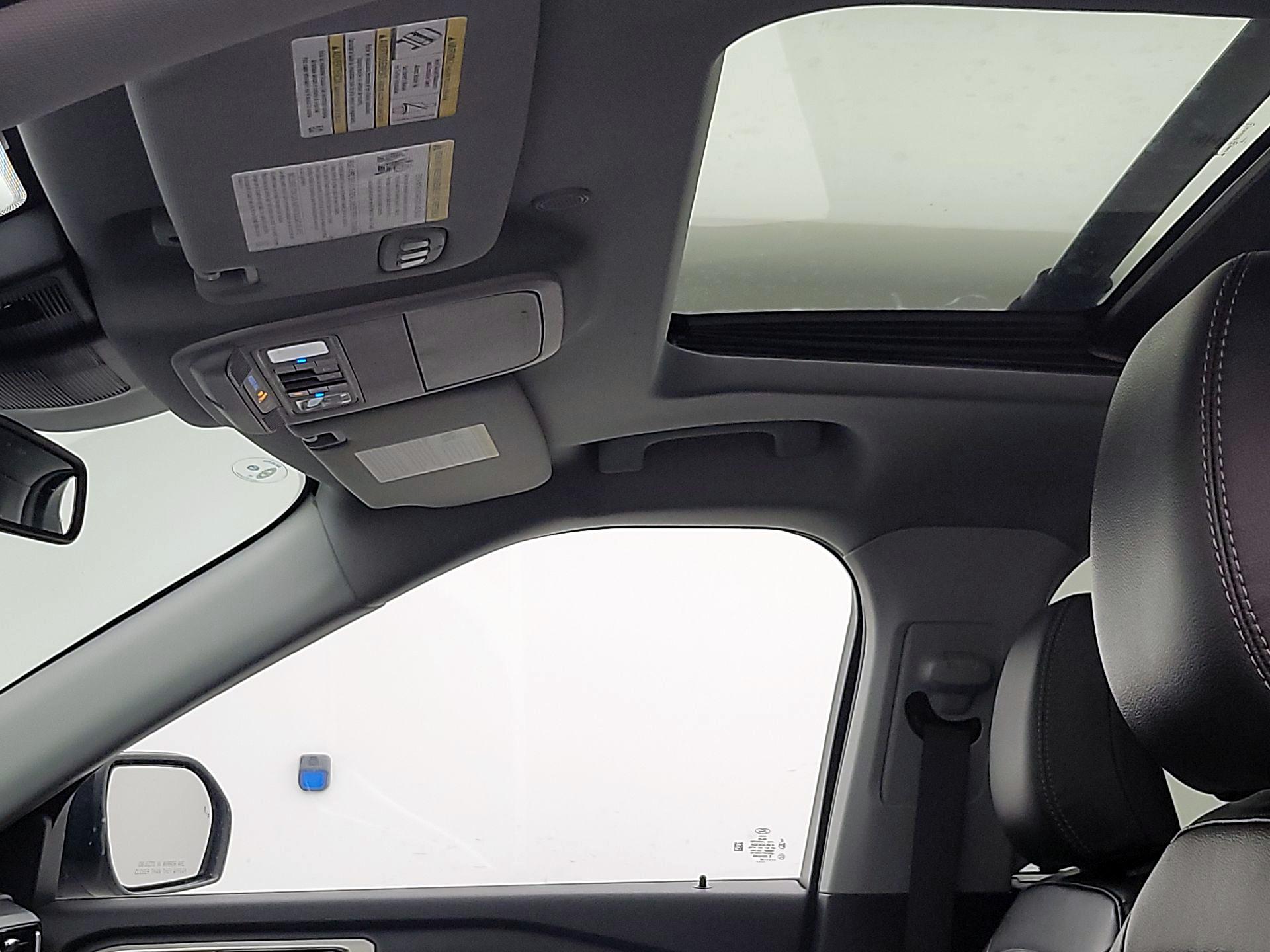 Thumbnail: 2024 Ford Explorer - 20