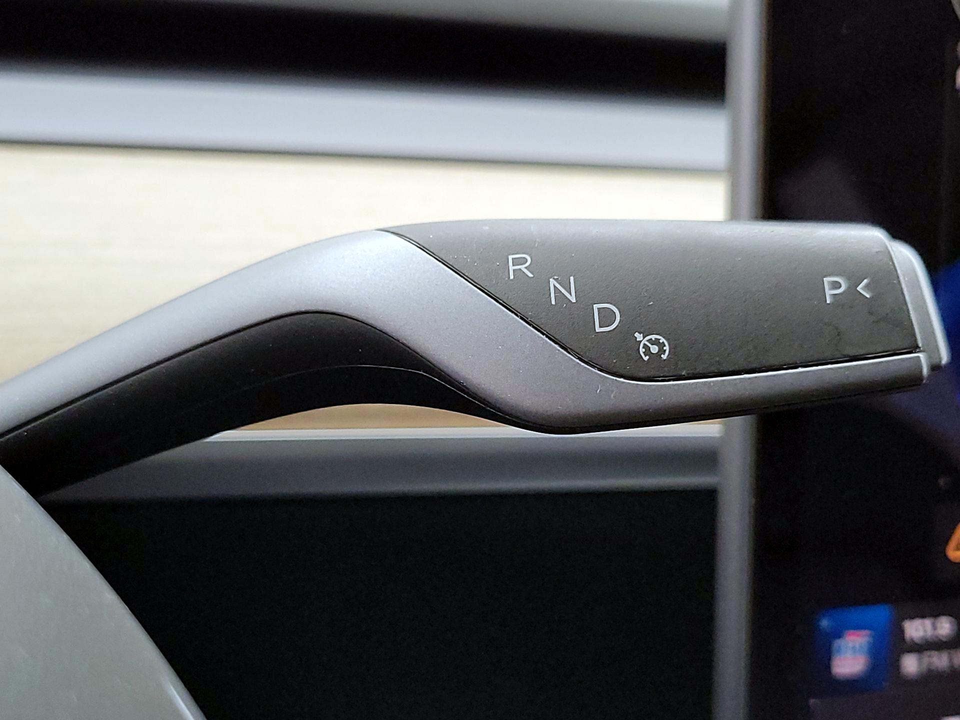 Thumbnail: 2022 Tesla Model Y - 17