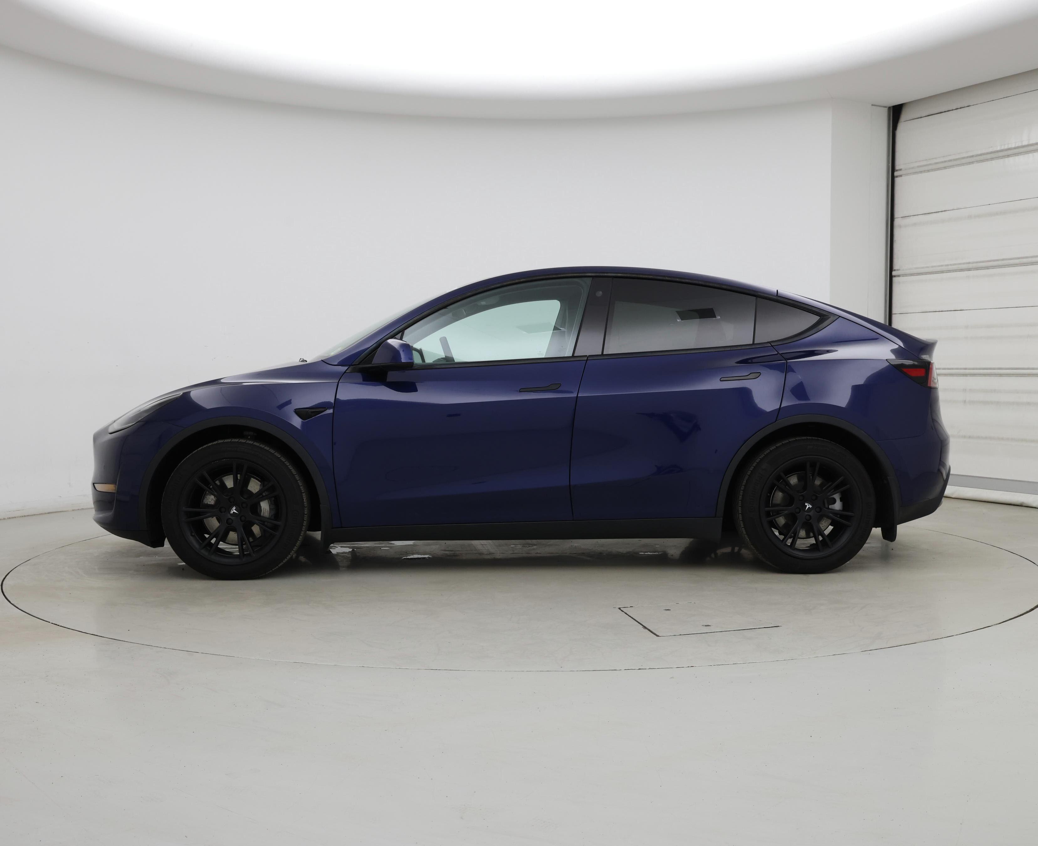 Thumbnail: 2022 Tesla Model Y - 3