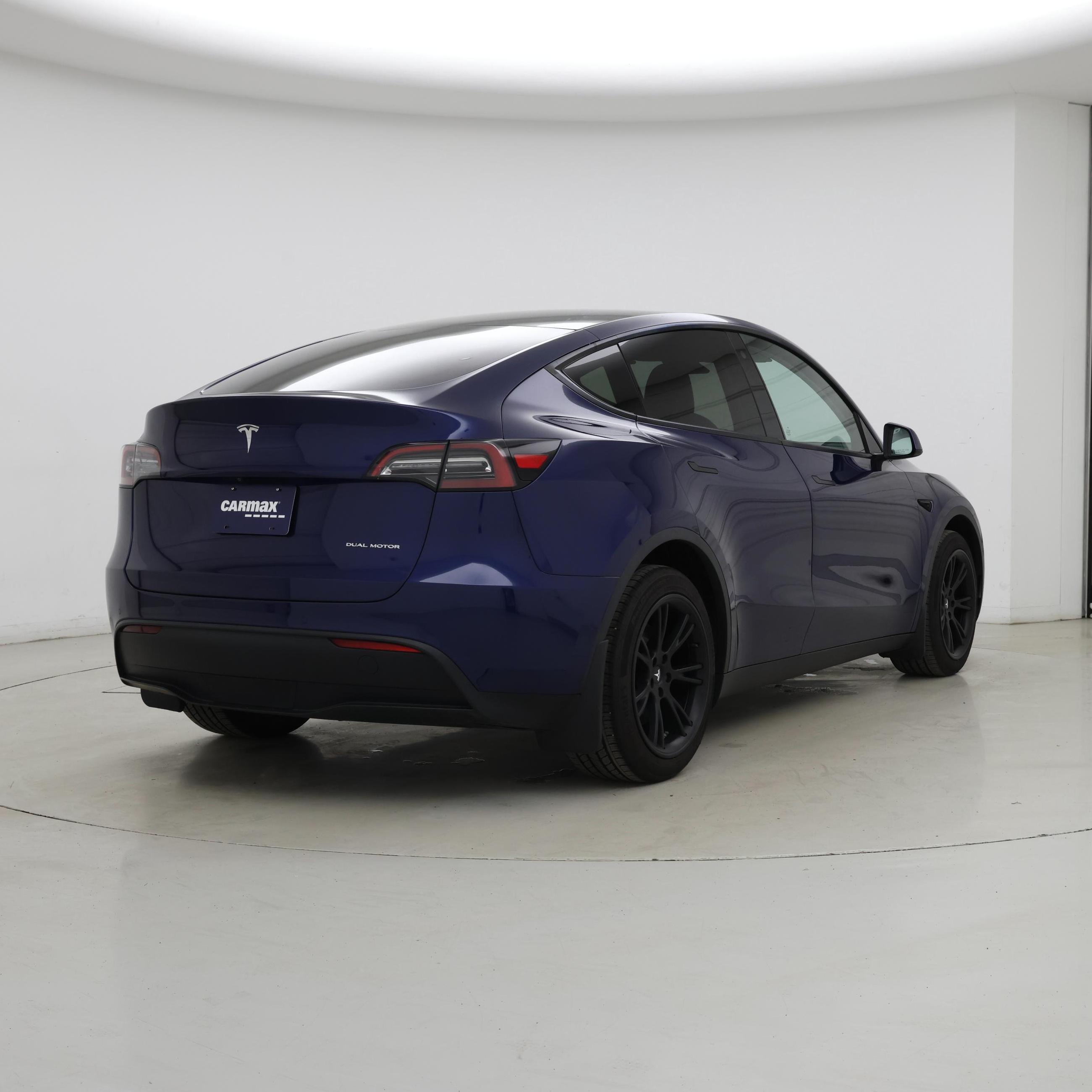Thumbnail: 2022 Tesla Model Y - 8