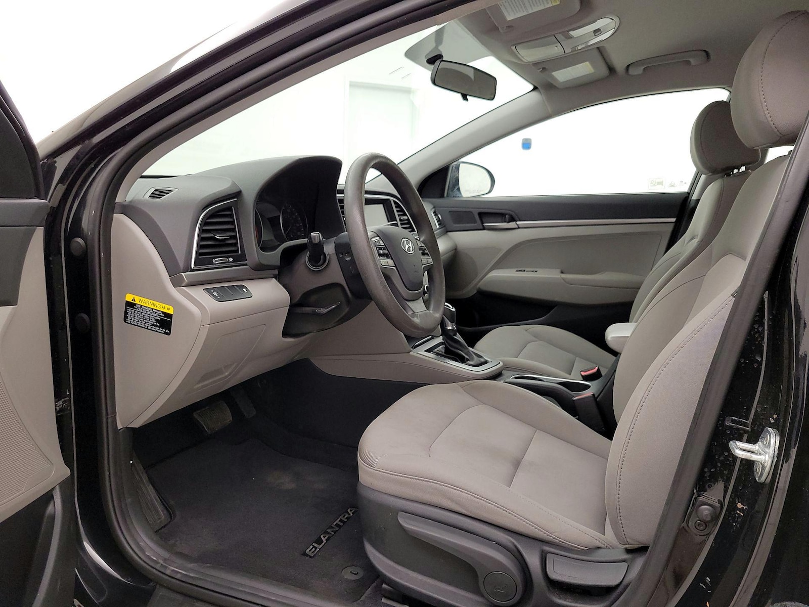 2018 Hyundai Elantra SE - Photo 12