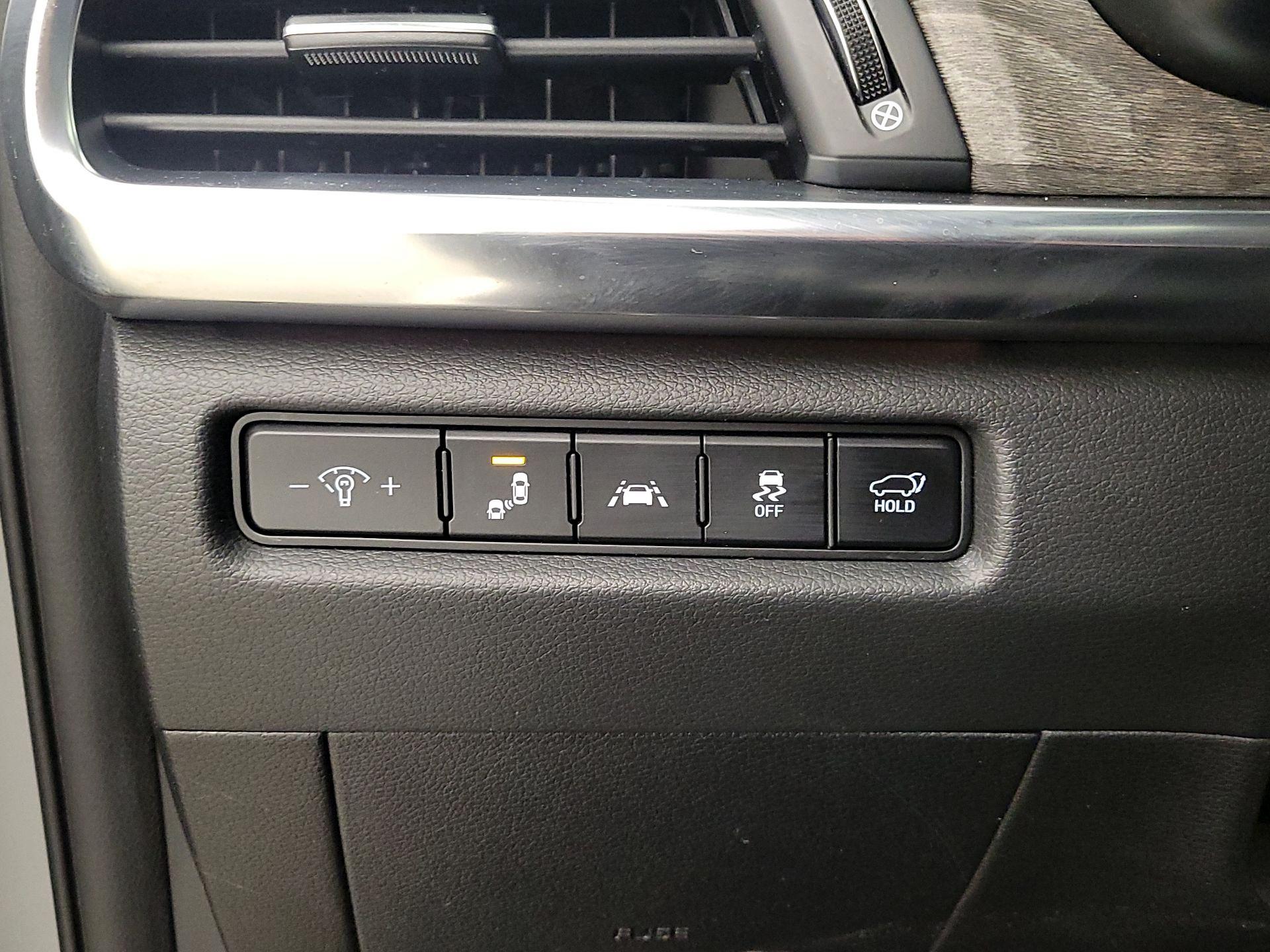 Thumbnail: 2022 Kia Telluride - 13