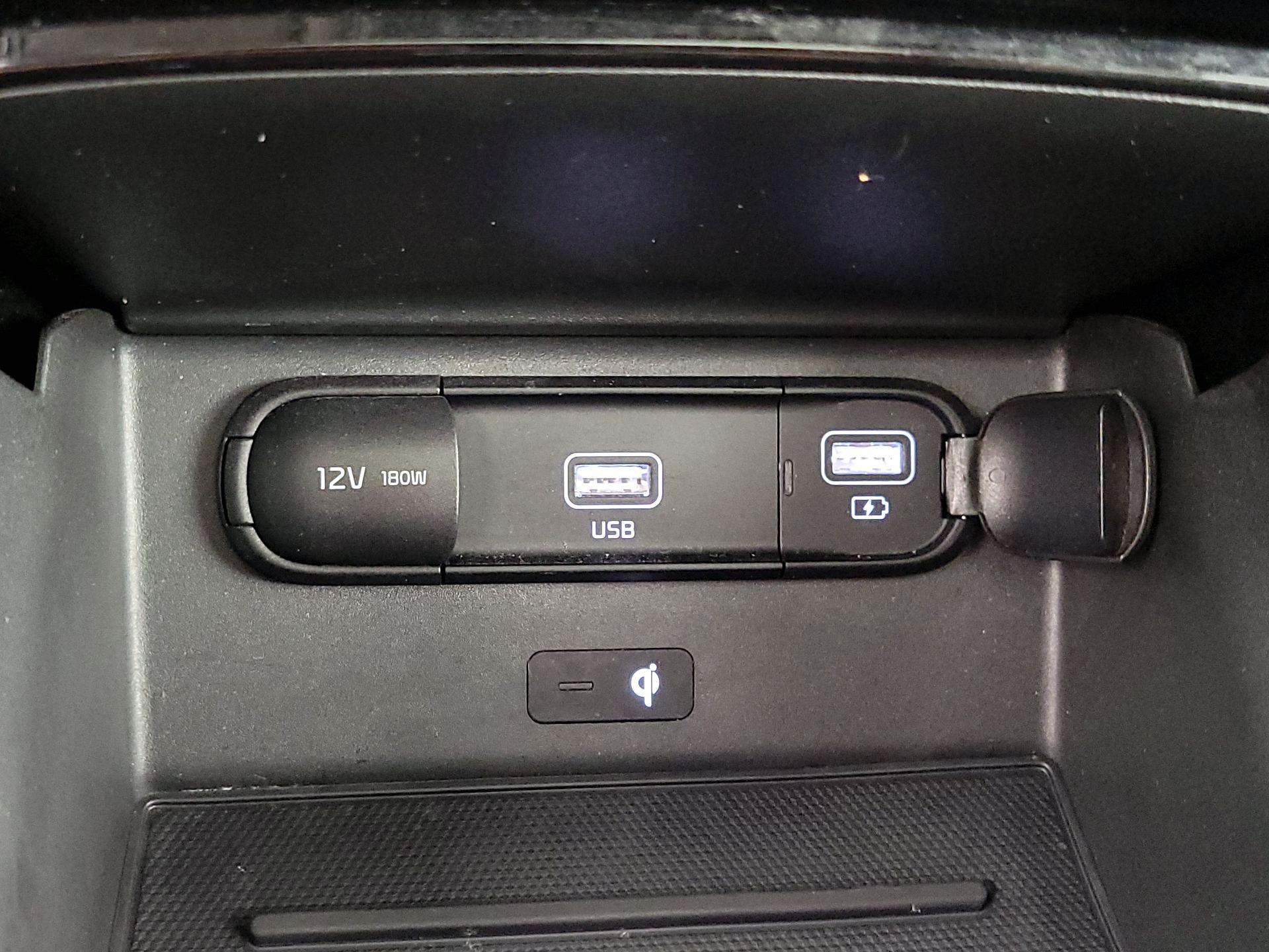 Thumbnail: 2022 Kia Telluride - 19