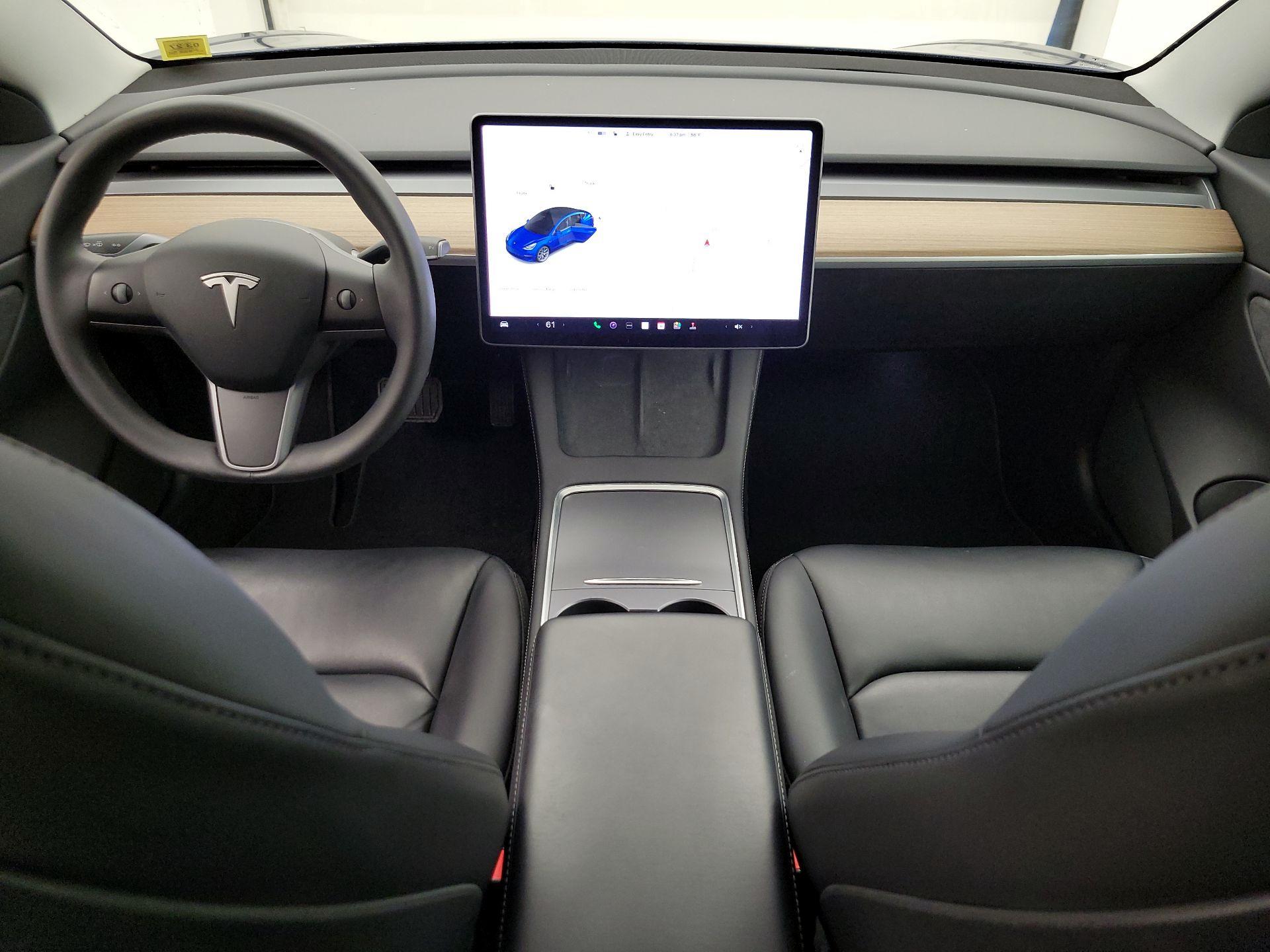 Thumbnail: 2021 Tesla Model 3 - 9