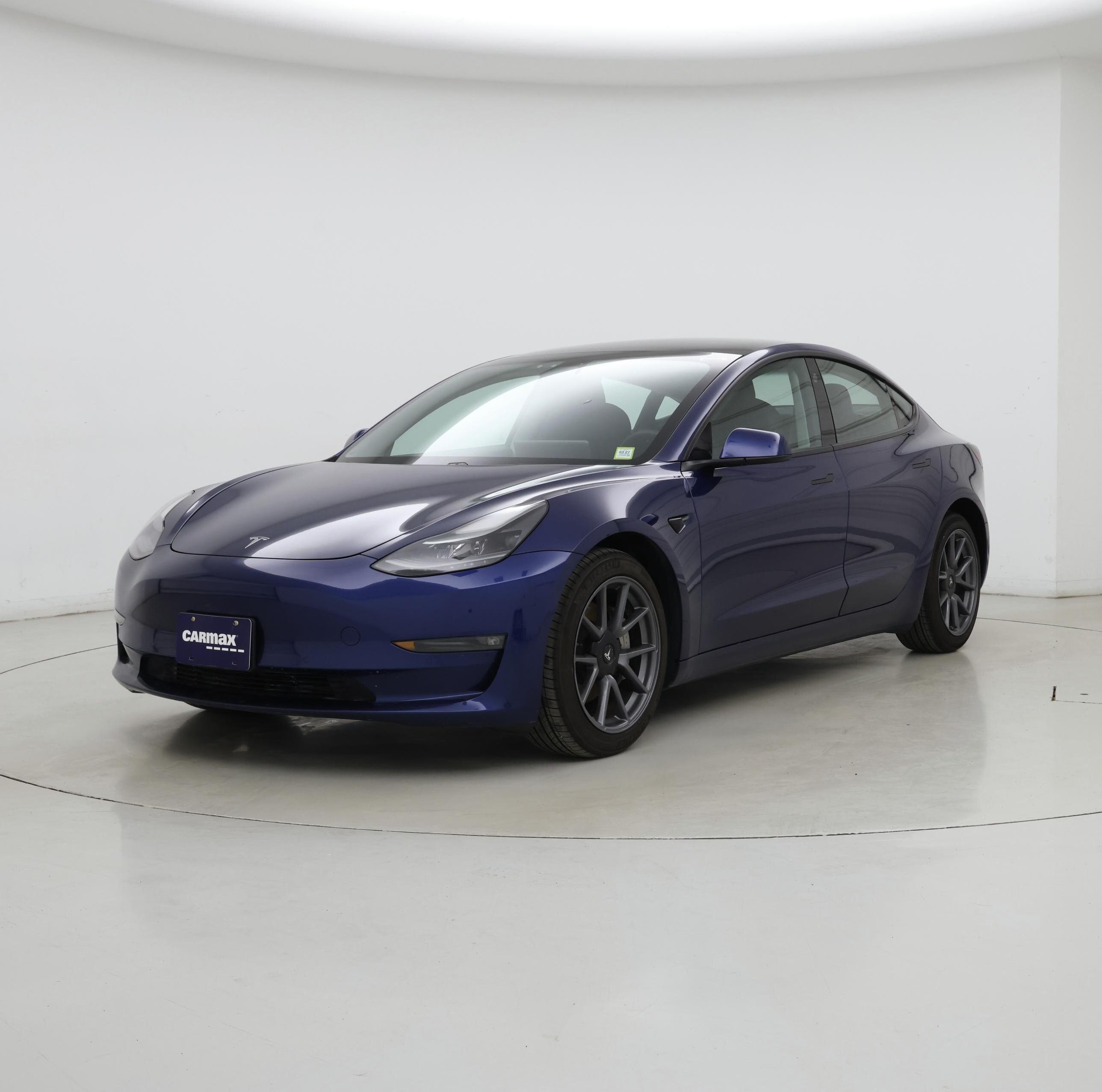 Thumbnail: 2021 Tesla Model 3 - 4