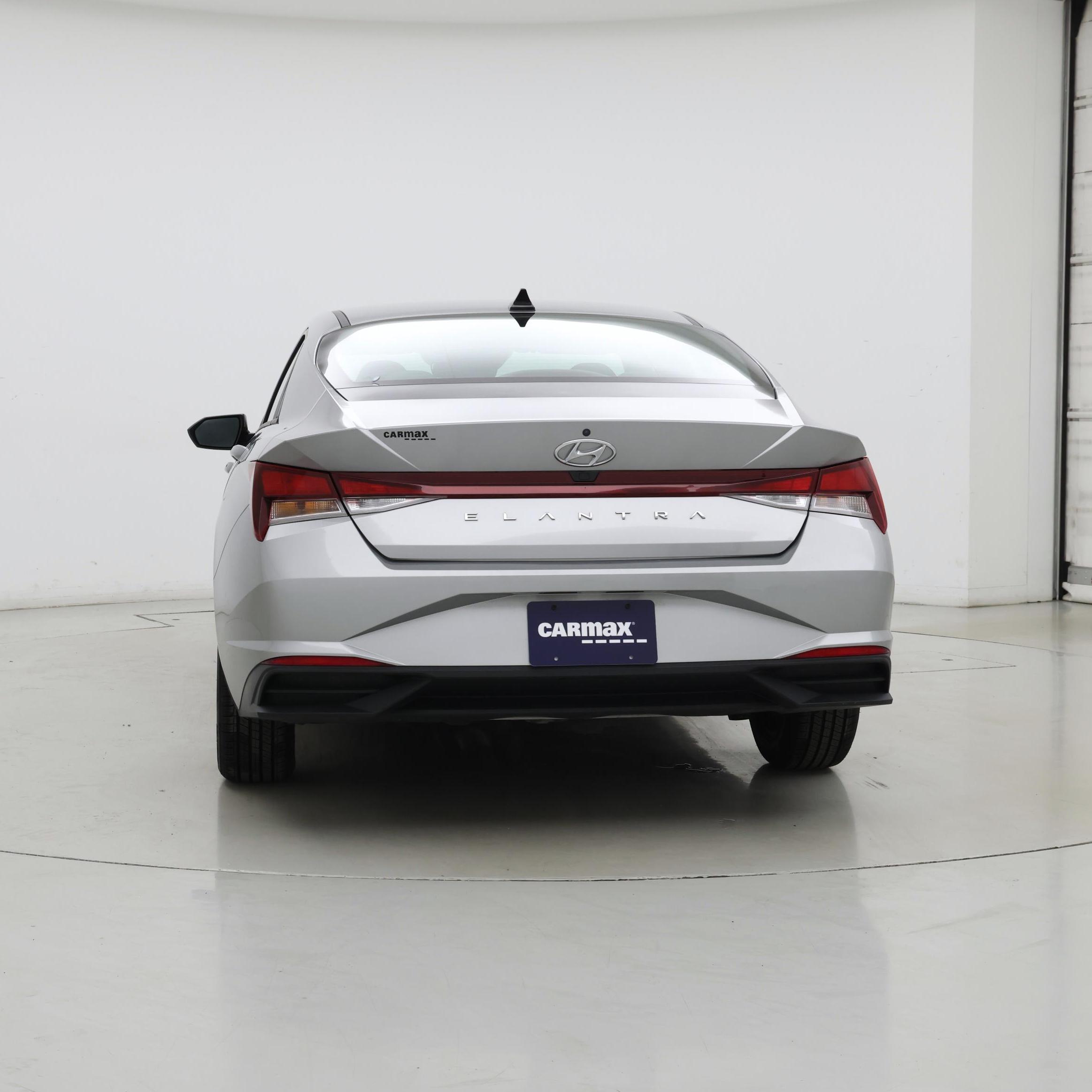 Thumbnail: 2021 Hyundai Elantra - 6