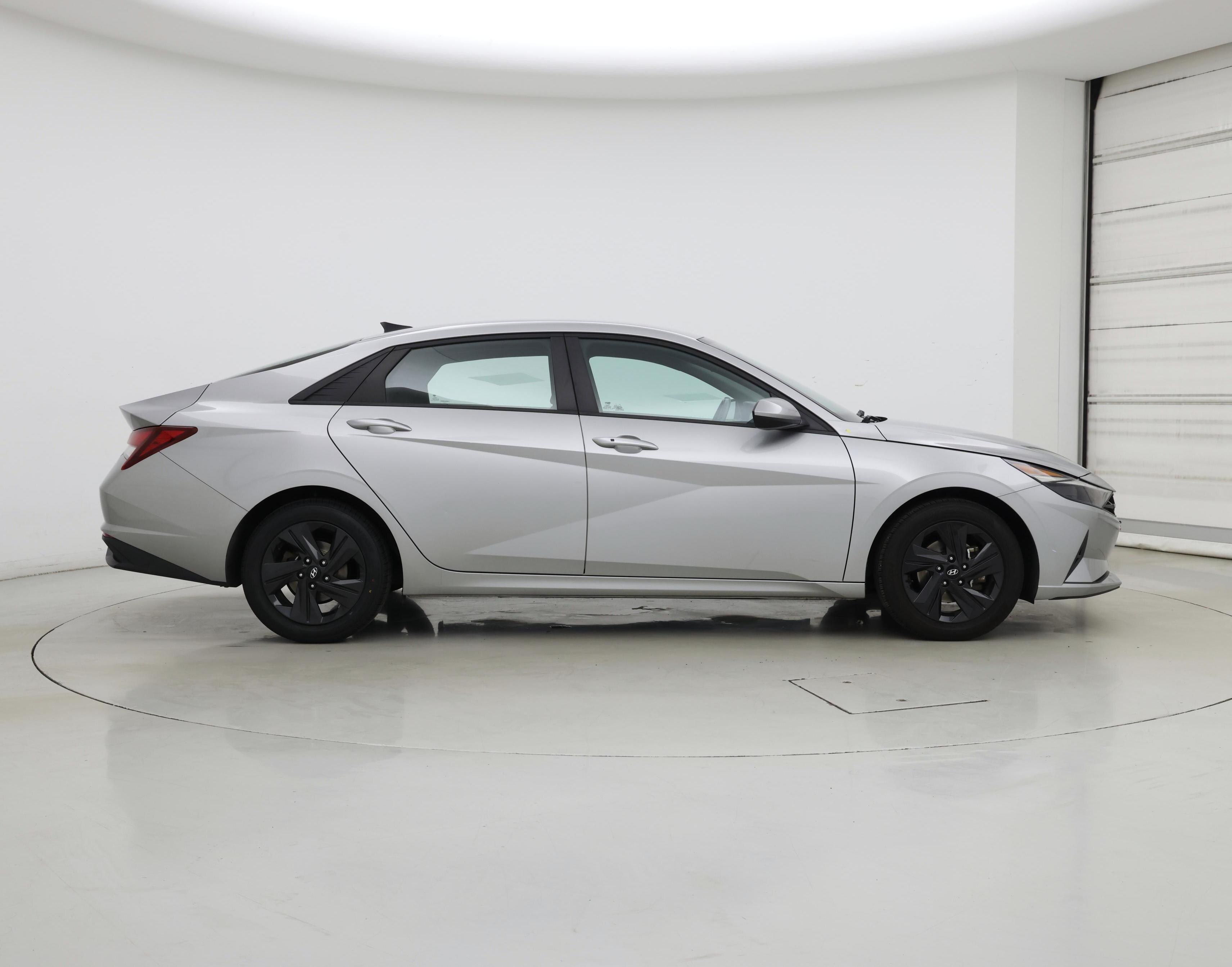 Thumbnail: 2021 Hyundai Elantra - 7