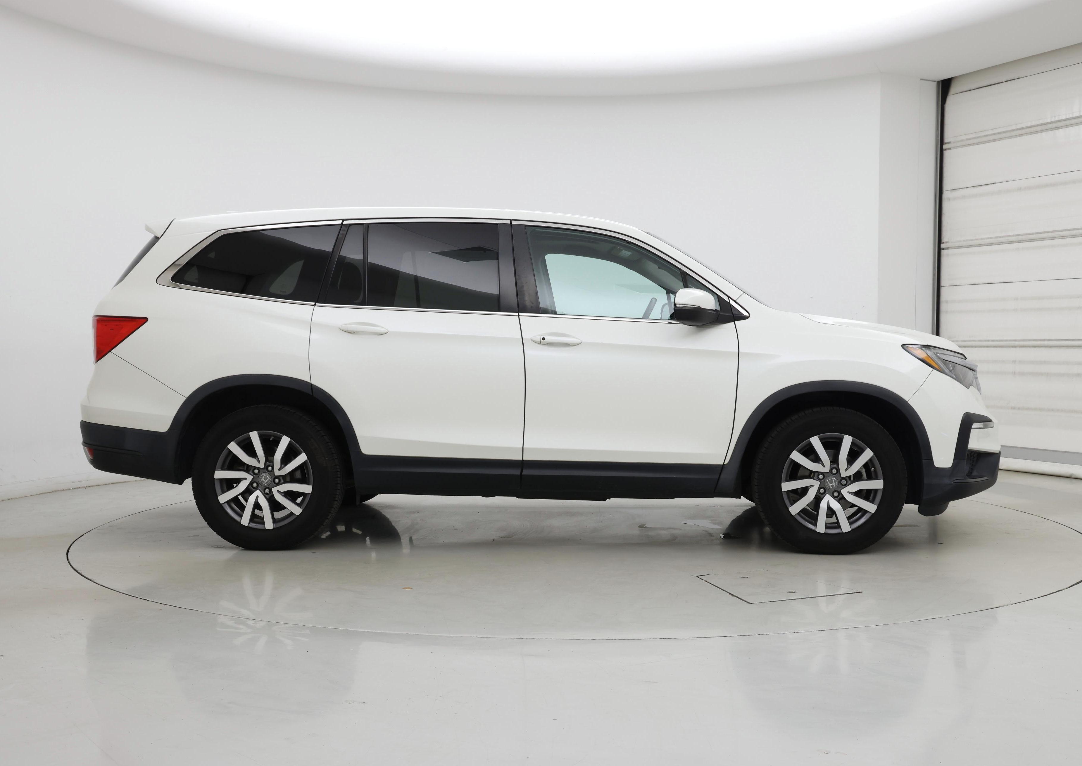 Thumbnail: 2019 Honda Pilot - 7