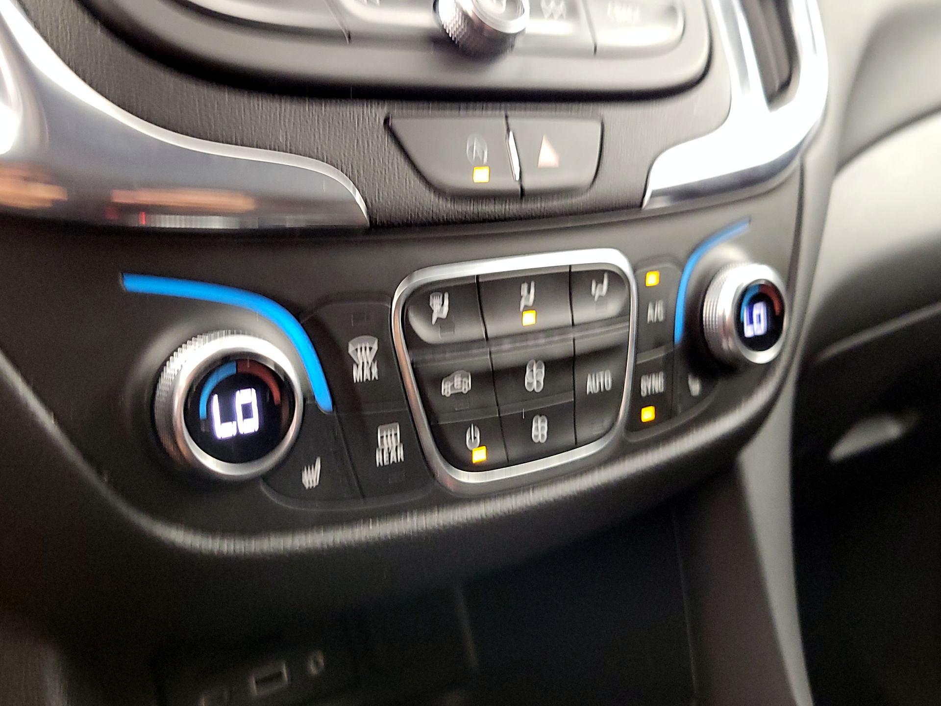 Thumbnail: 2023 Chevrolet Equinox - 16