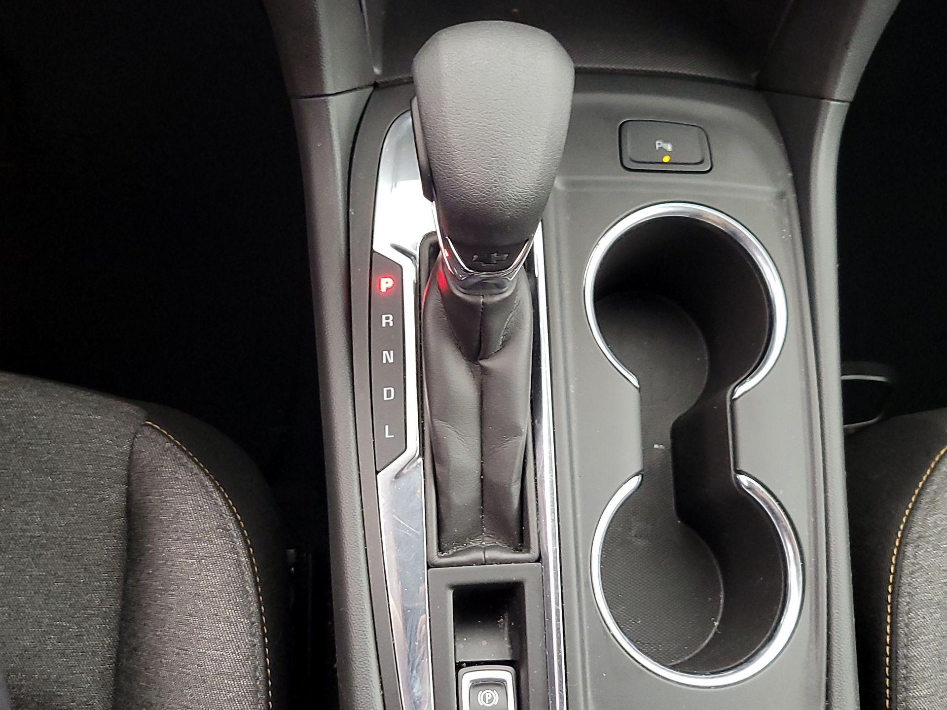 Thumbnail: 2023 Chevrolet Equinox - 17