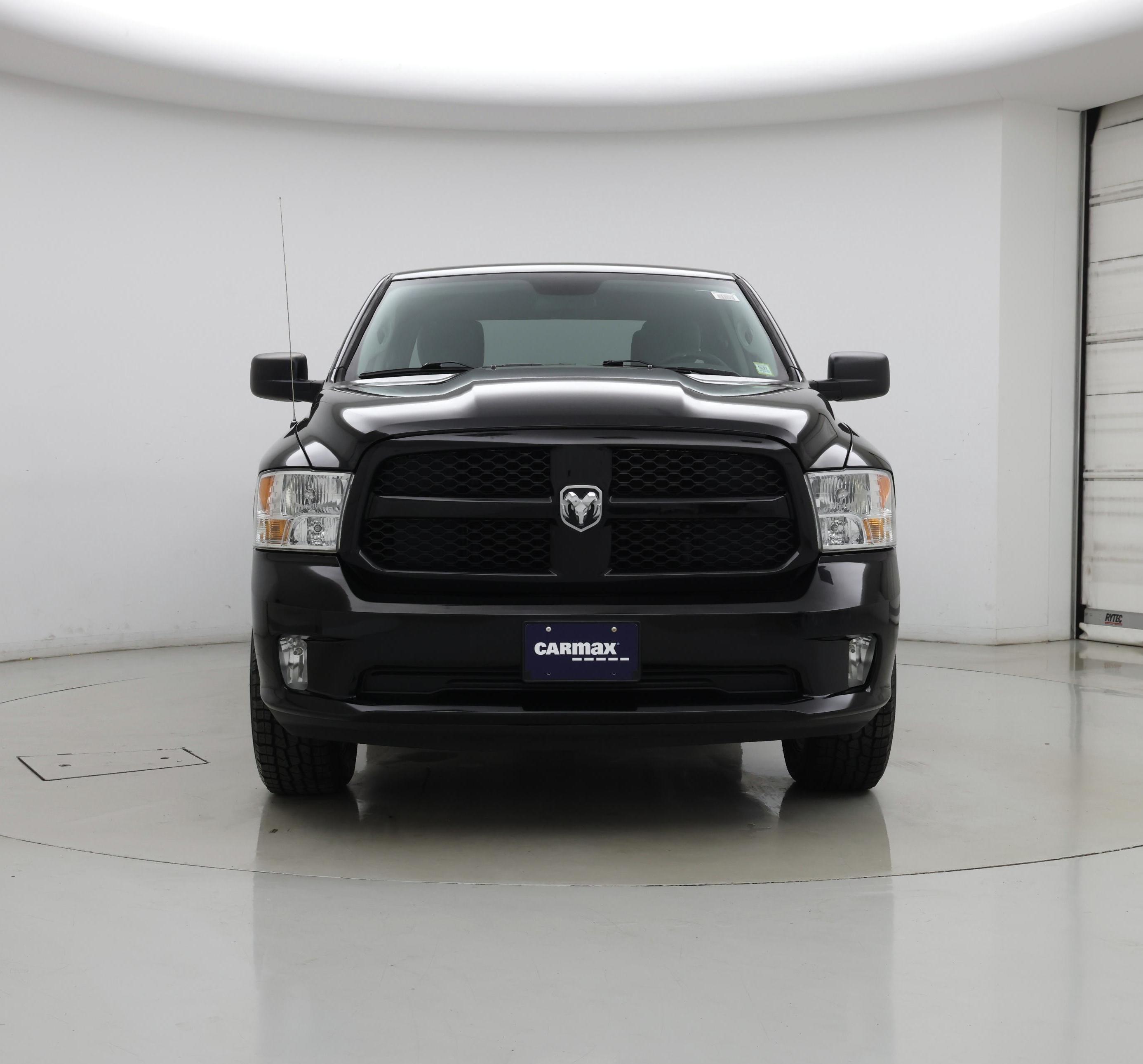 Thumbnail: 2019 RAM 1500 Classic - 5