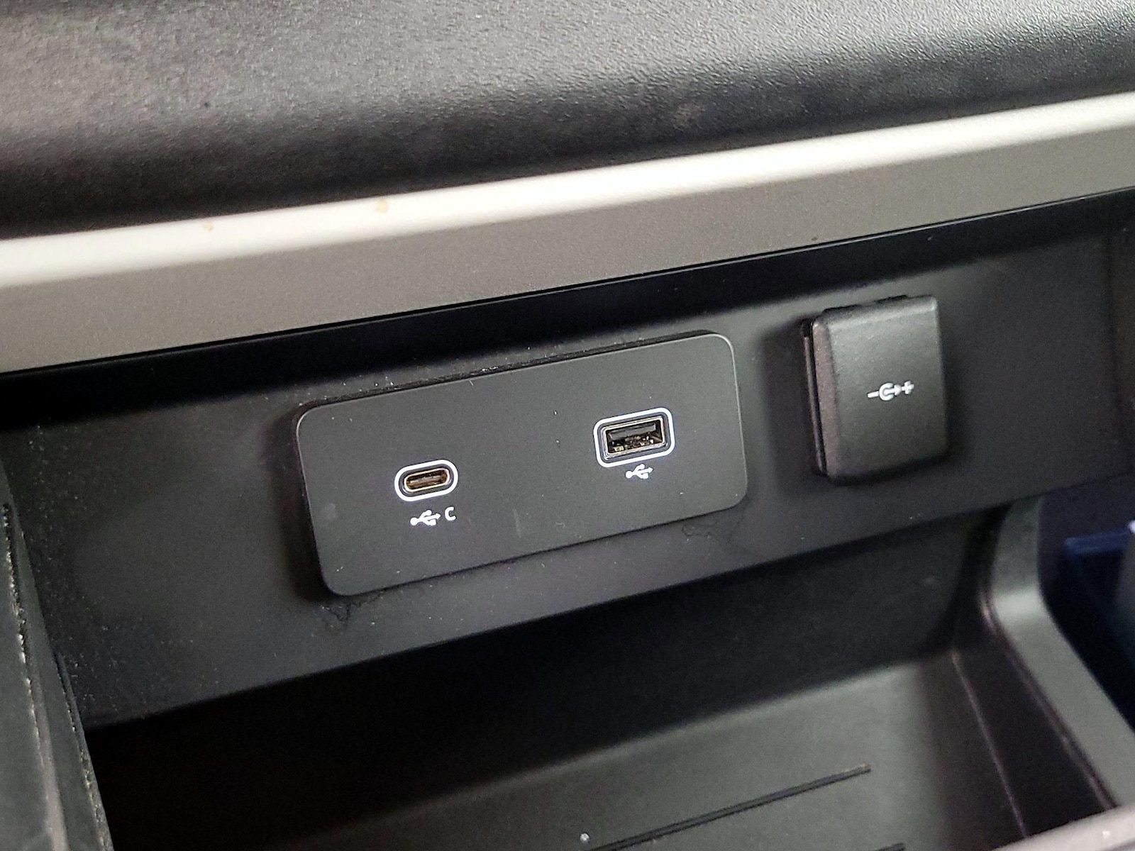 2020 Land Rover Defender First Edition - Photo 20