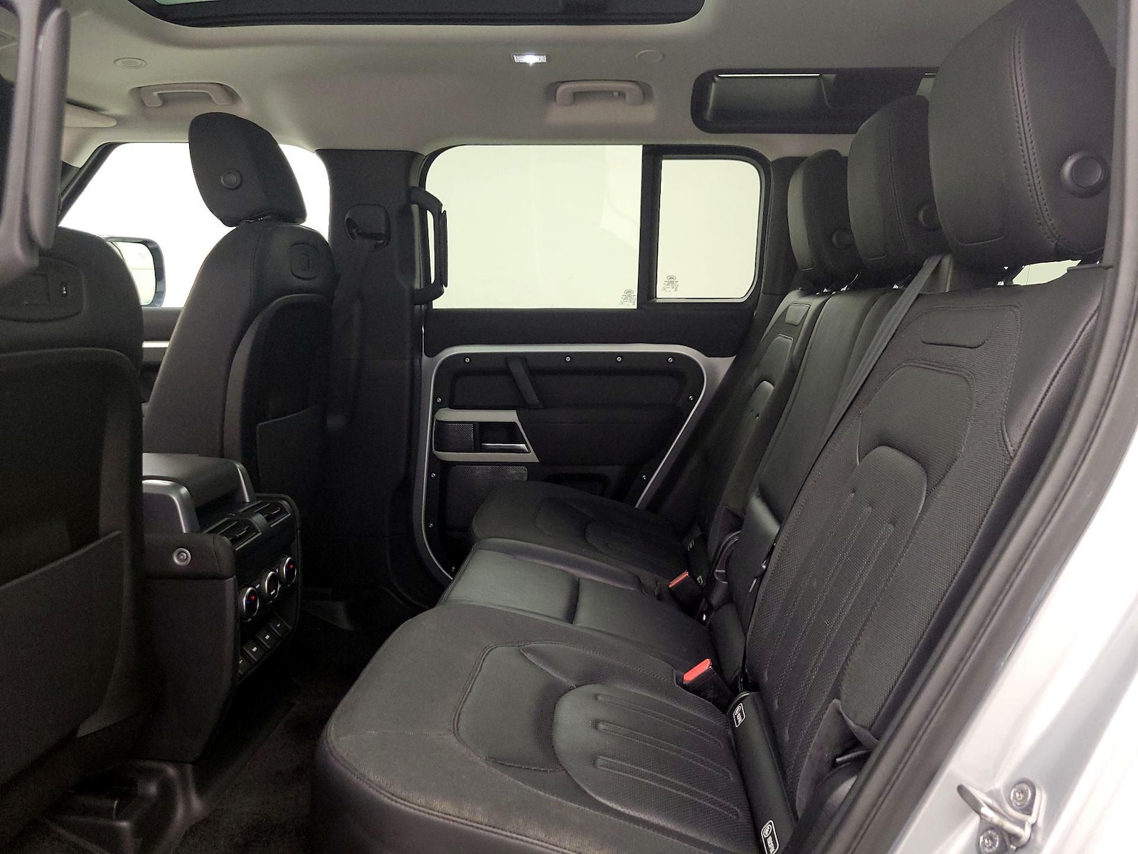 2020 Land Rover Defender First Edition - Photo 22