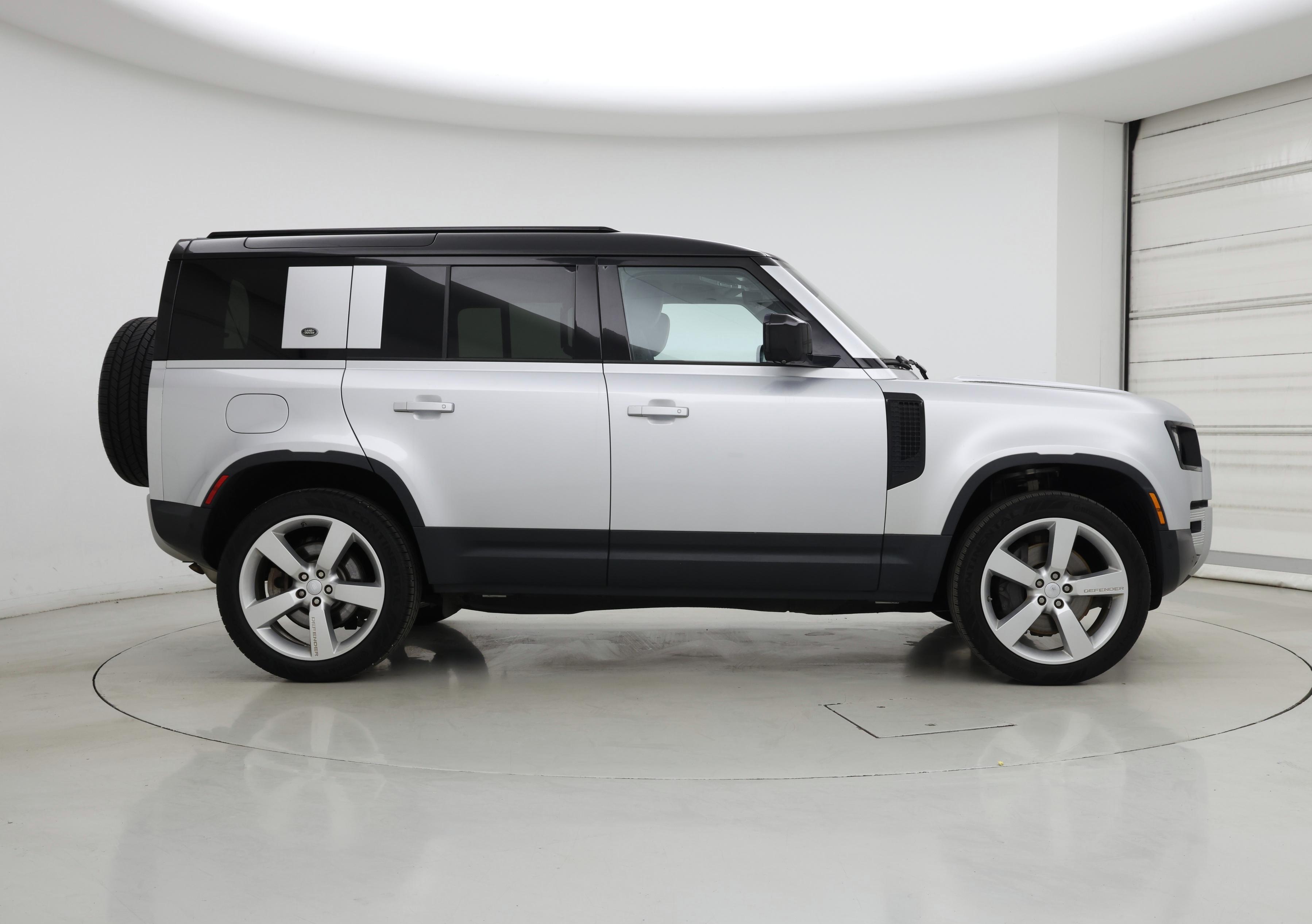 Thumbnail: 2020 Land Rover Defender - 7