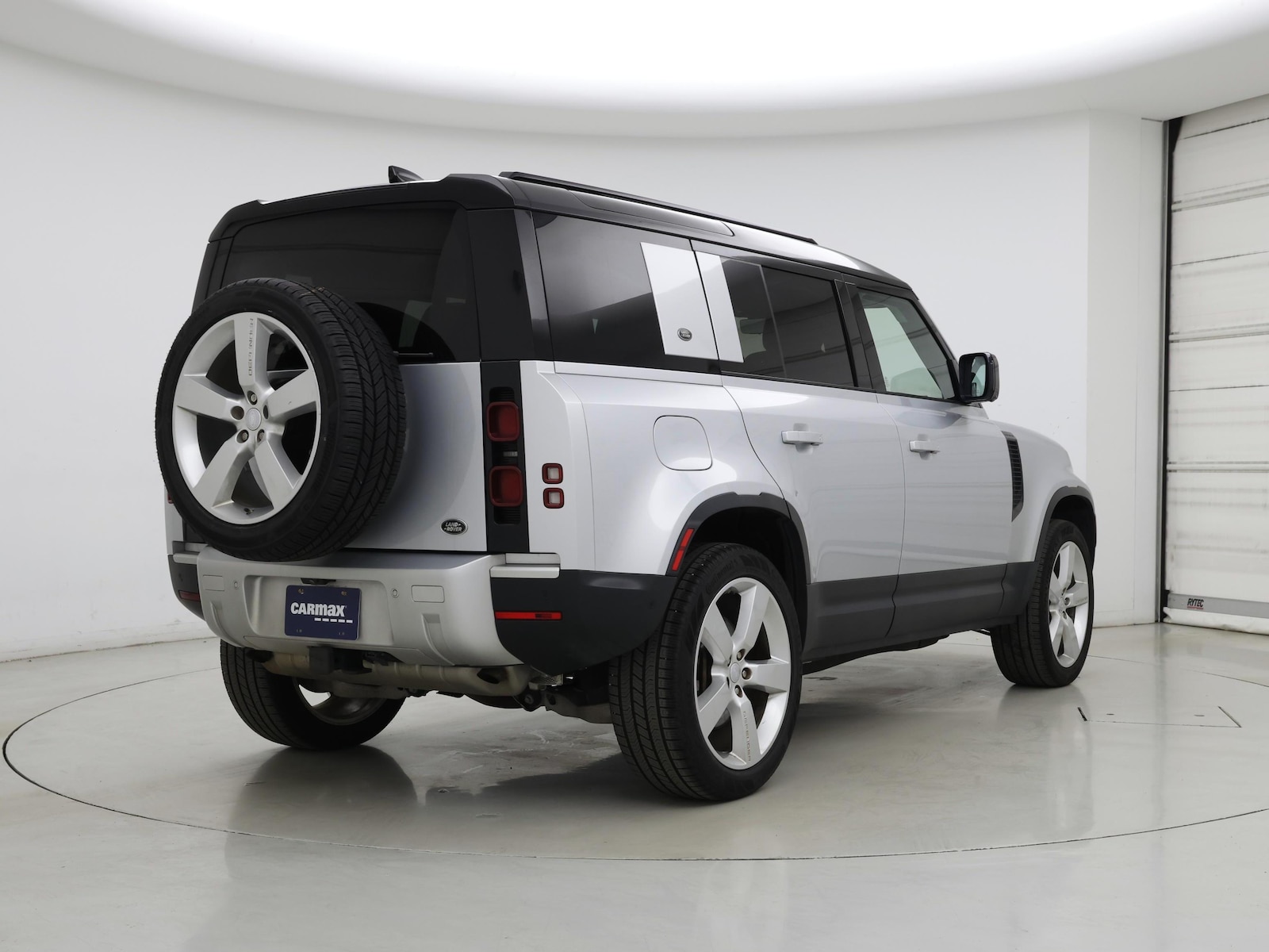 2020 Land Rover Defender First Edition - Photo 9