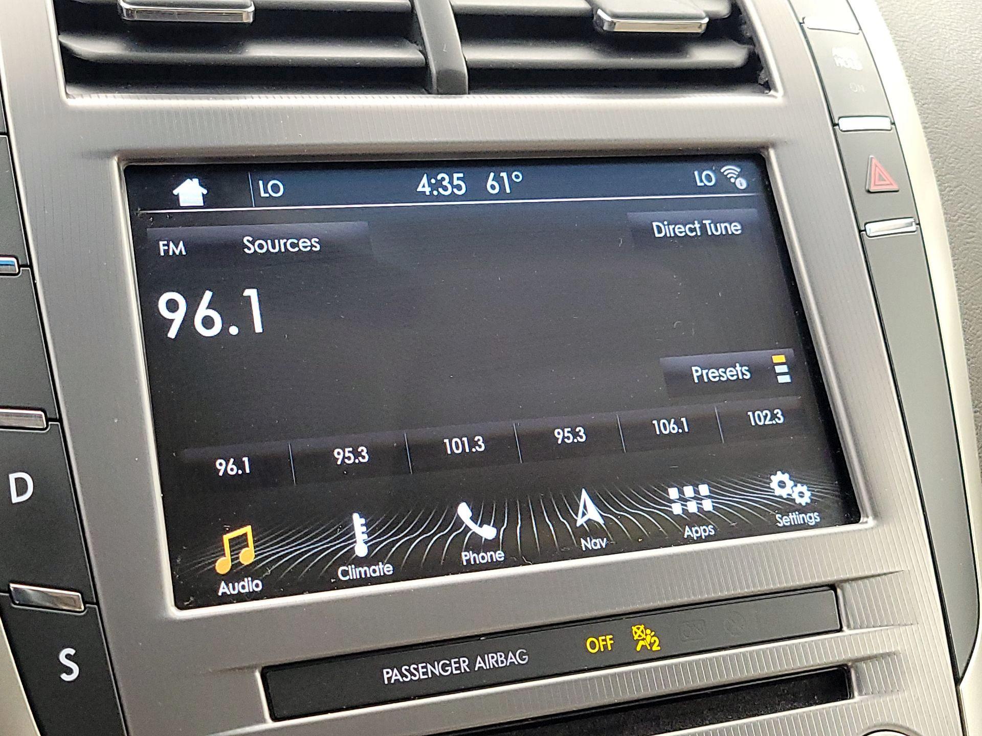 Thumbnail: 2017 Lincoln MKZ - 16