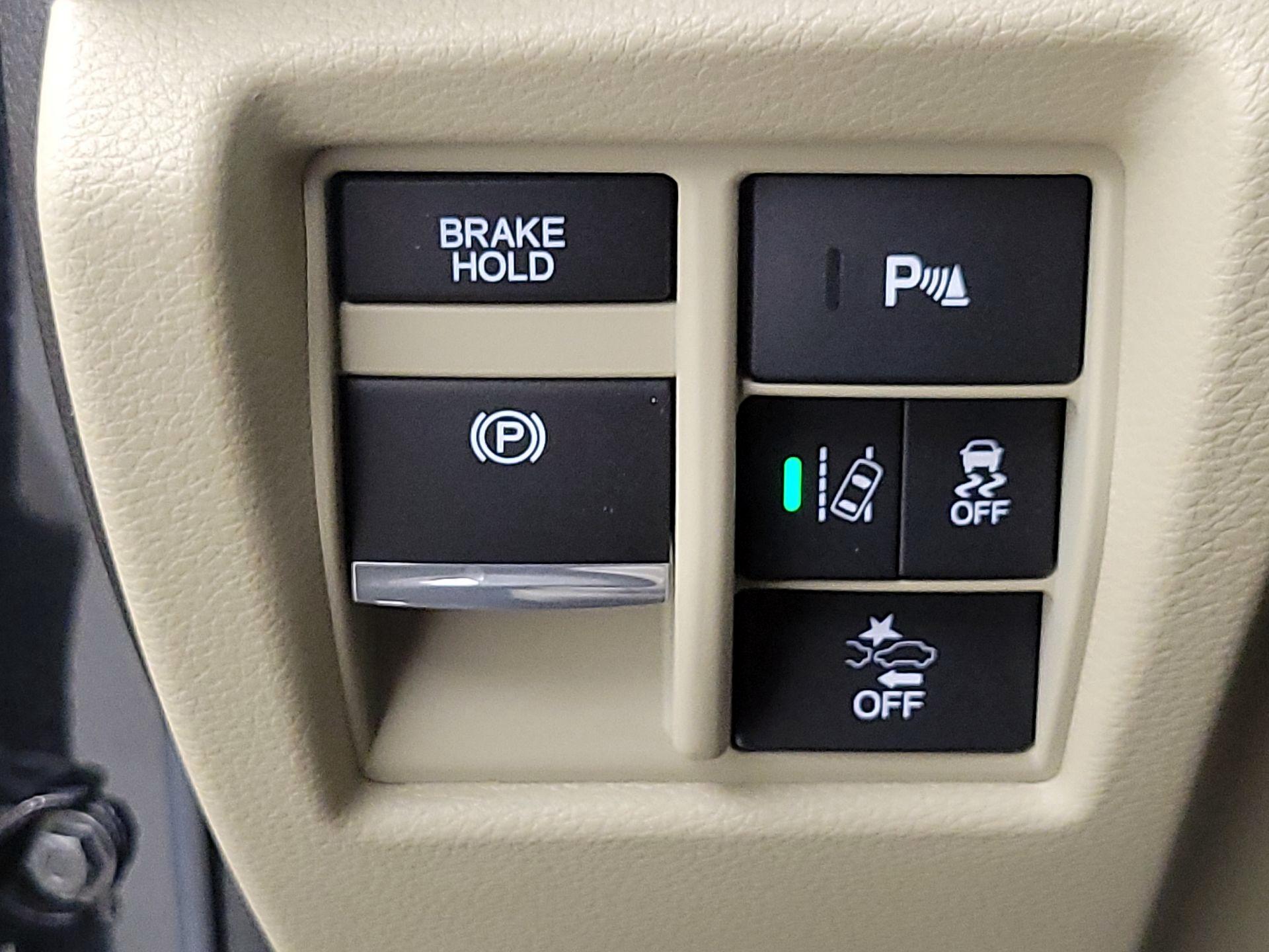 Thumbnail: 2019 Acura MDX - 13