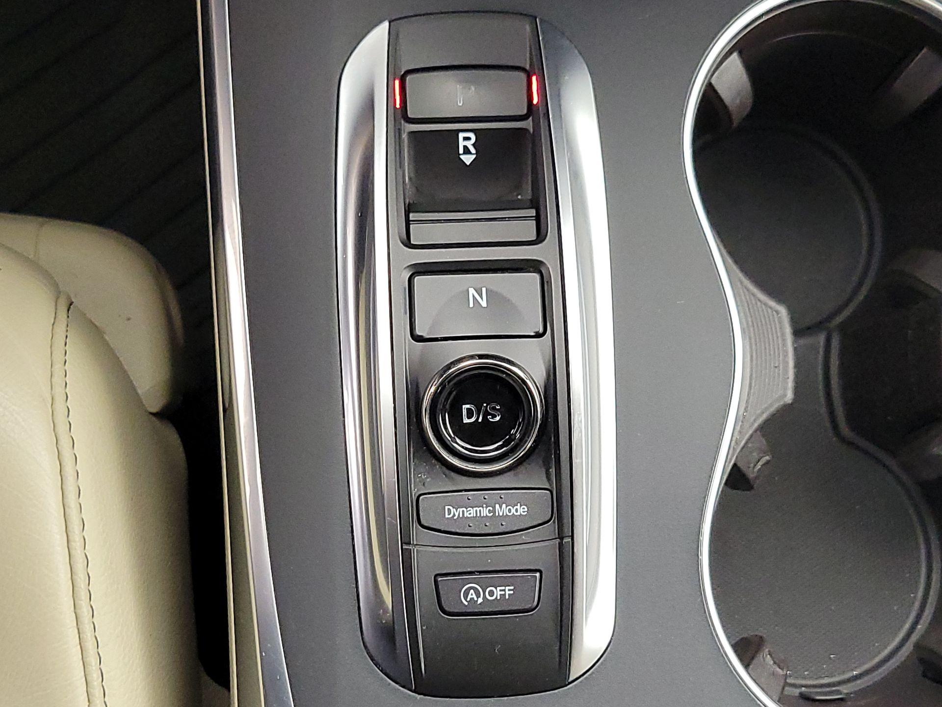 Thumbnail: 2019 Acura MDX - 18