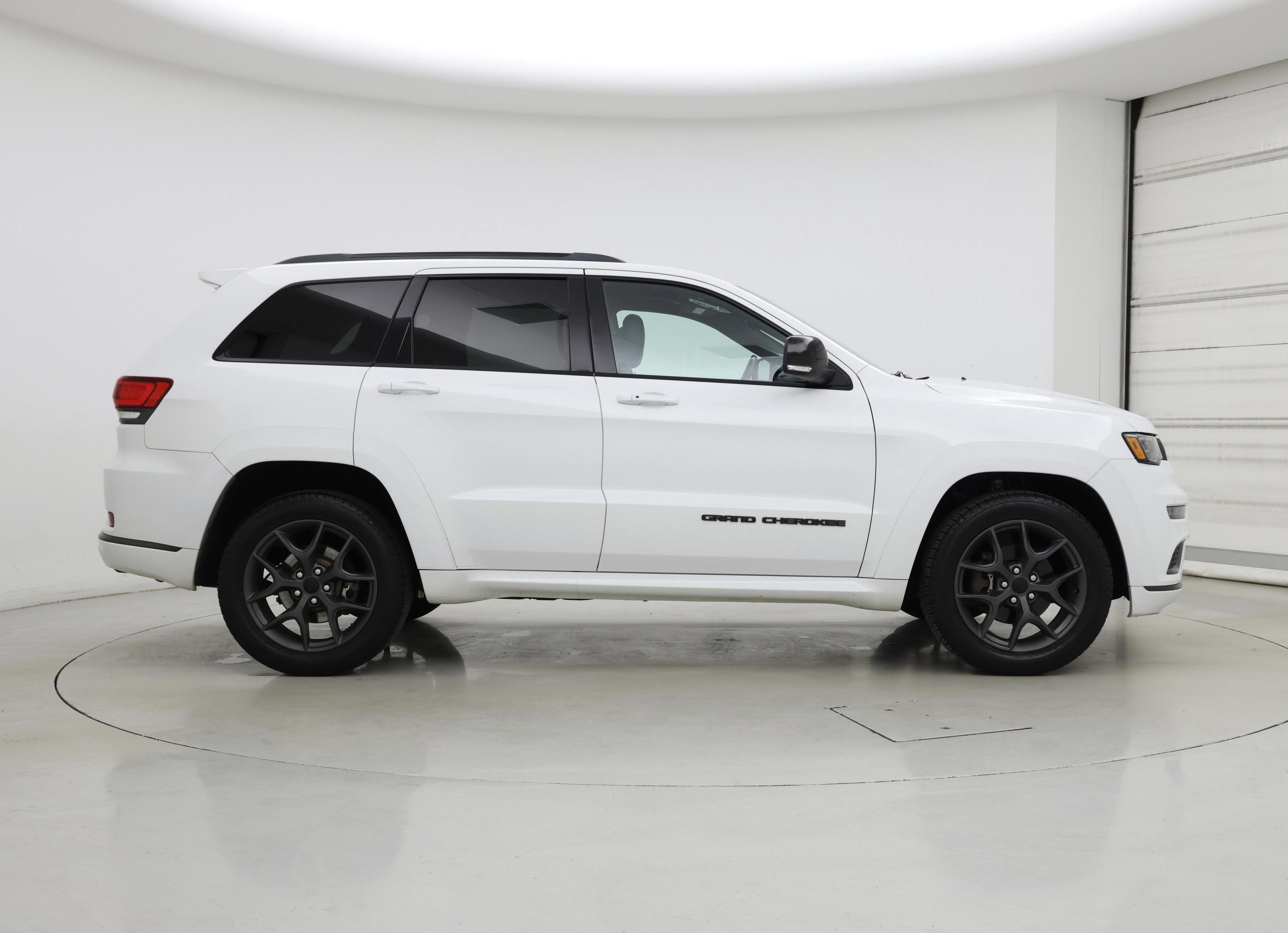 Thumbnail: 2019 Jeep Grand Cherokee - 7