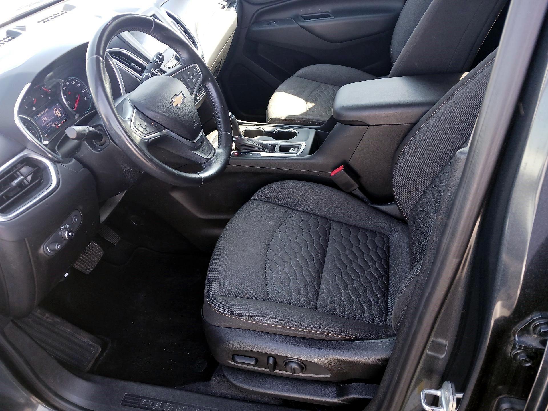 Thumbnail: 2020 Chevrolet Equinox - 9