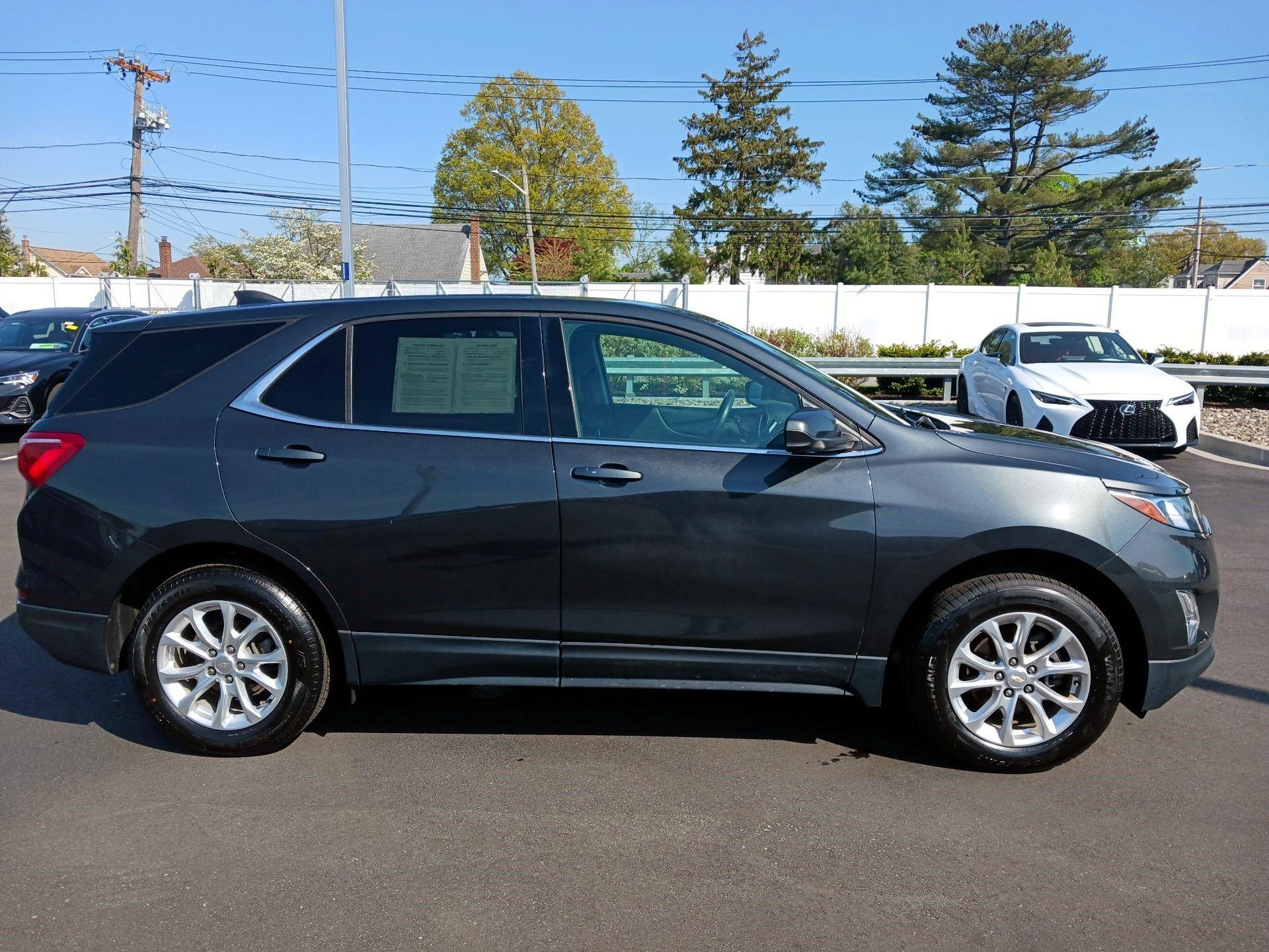 Thumbnail: 2020 Chevrolet Equinox - 4
