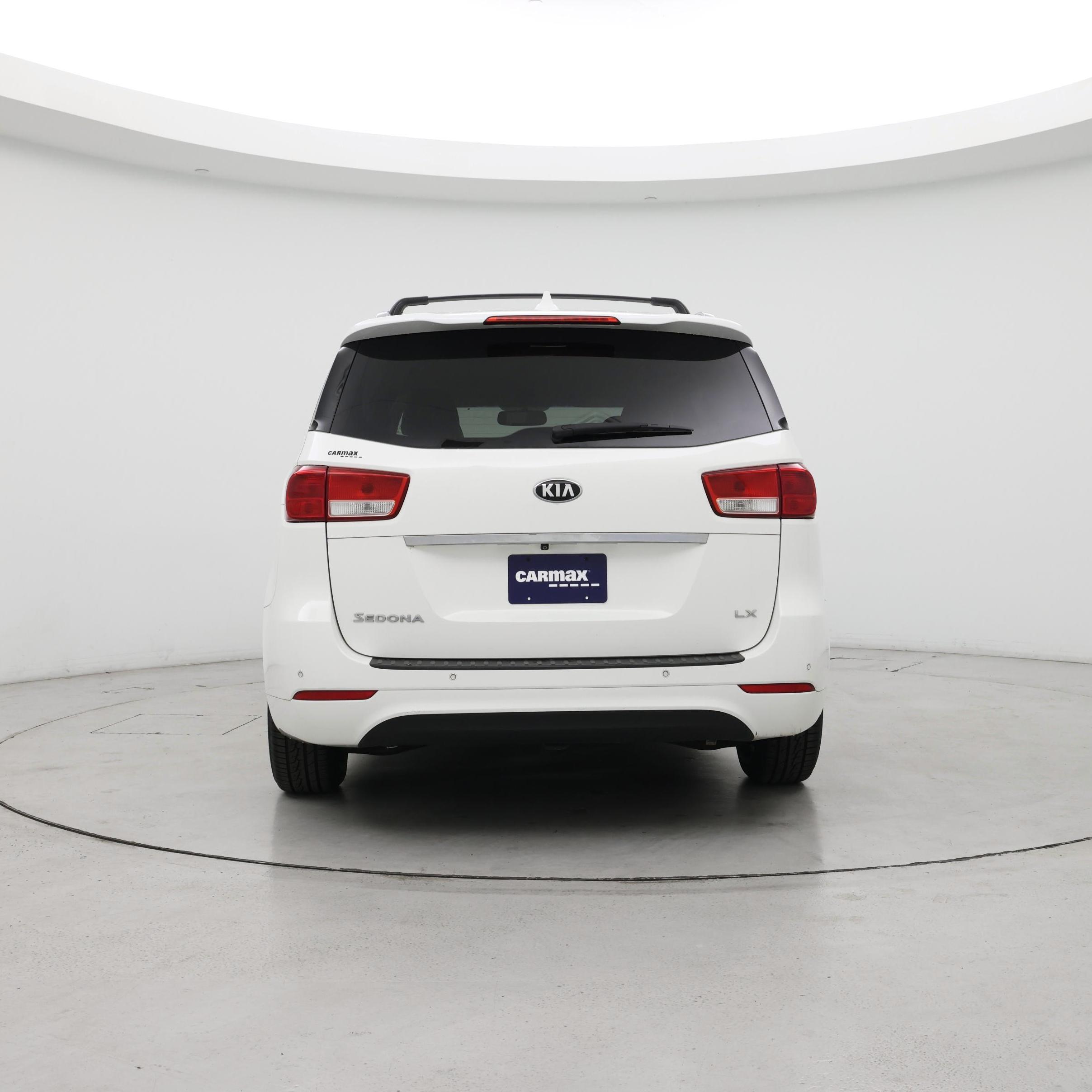 Thumbnail: 2016 Kia Sedona - 6