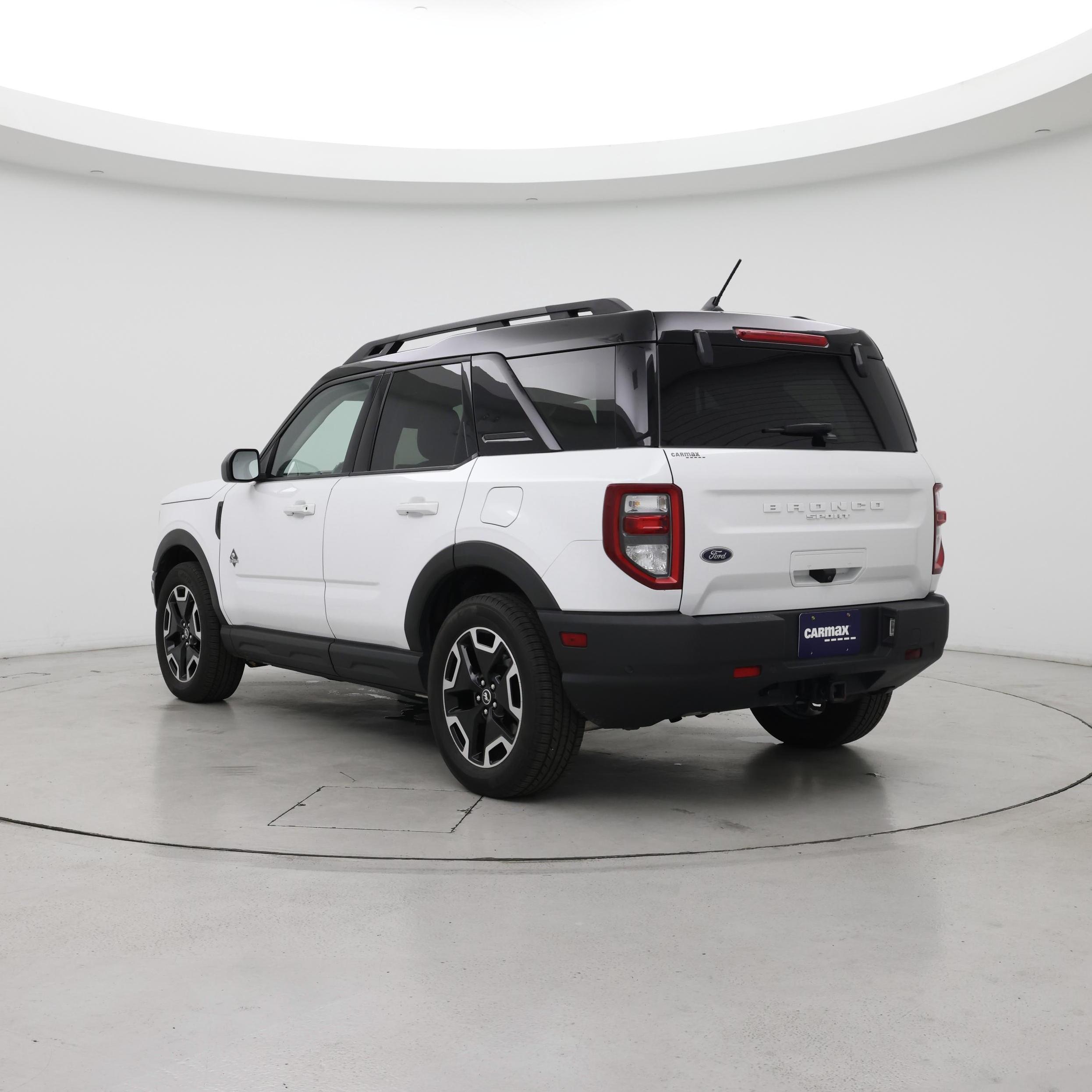 Thumbnail: 2022 Ford Bronco Sport - 2