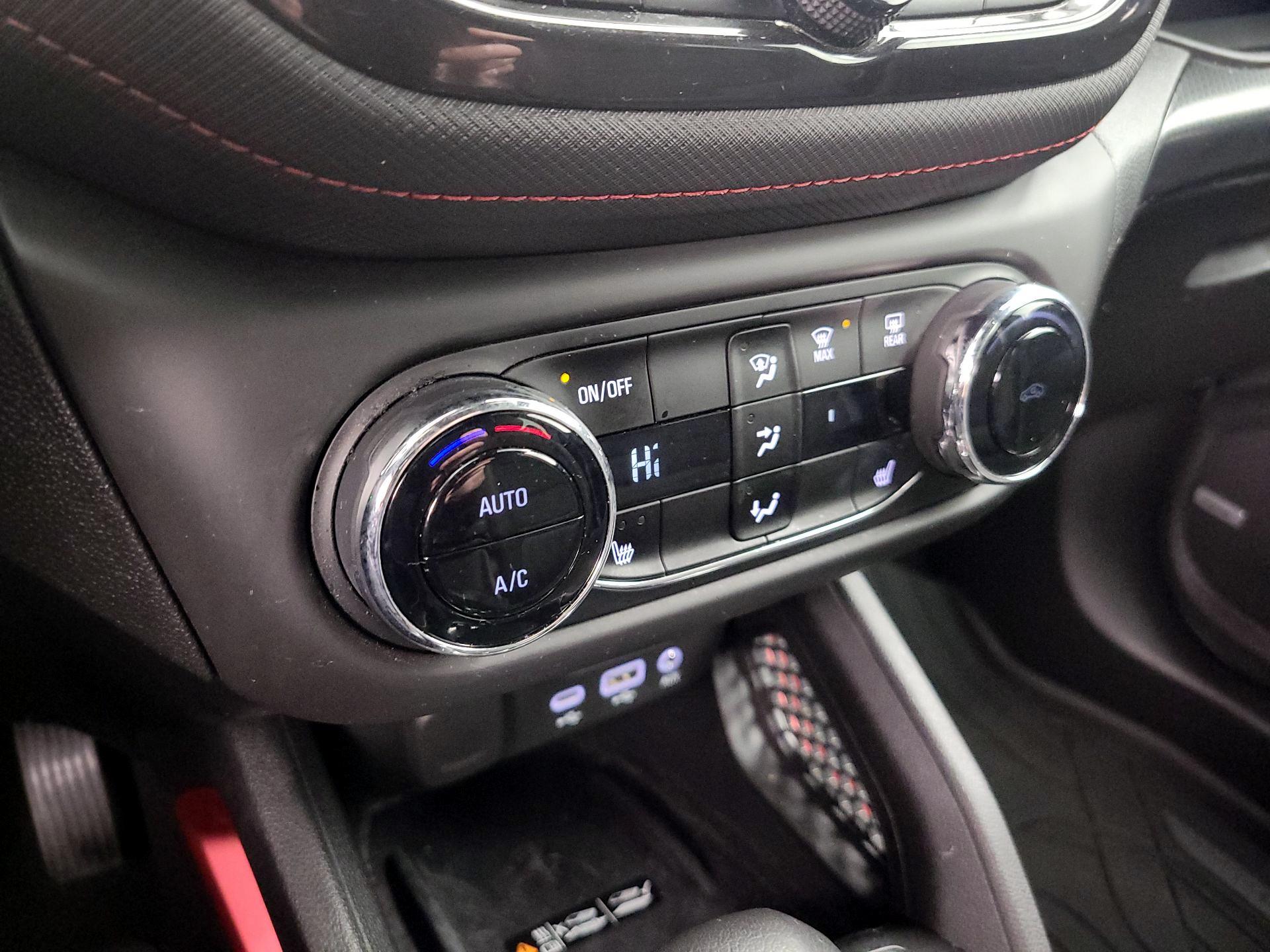 Thumbnail: 2021 Chevrolet TrailBlazer - 16