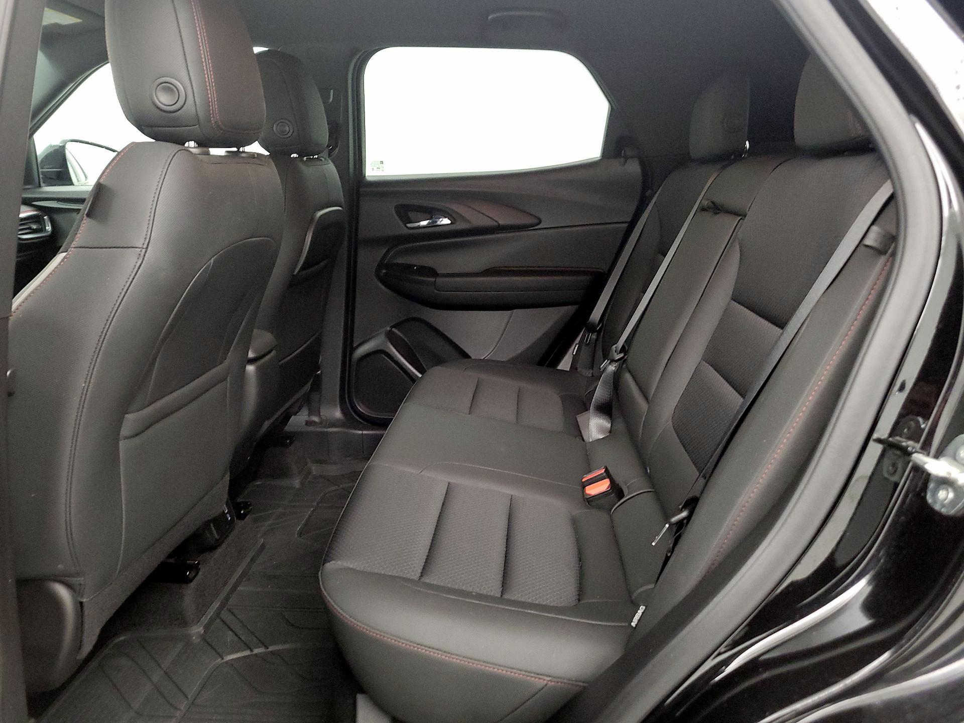 Thumbnail: 2021 Chevrolet TrailBlazer - 19