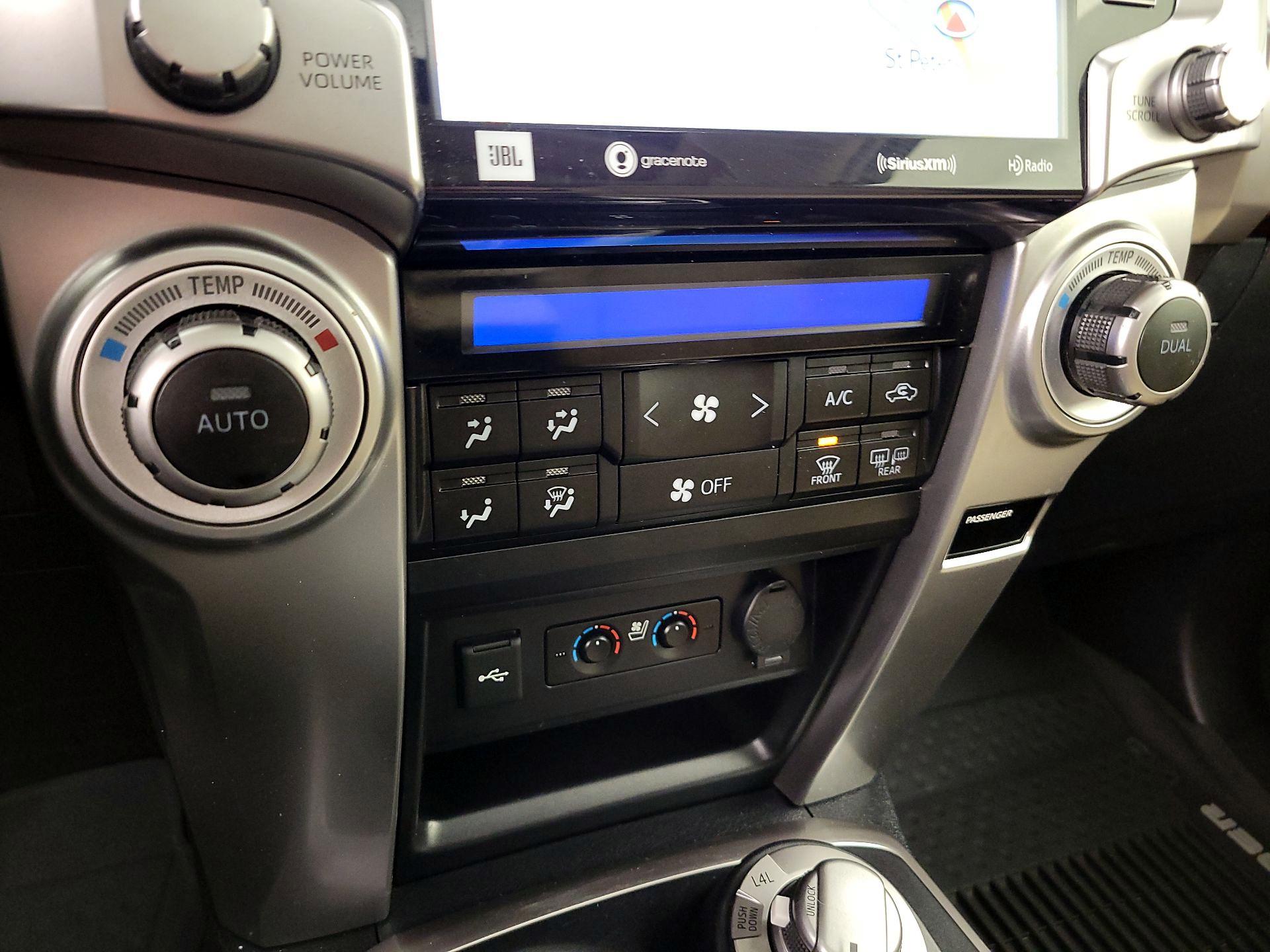 Thumbnail: 2021 Toyota 4Runner - 17