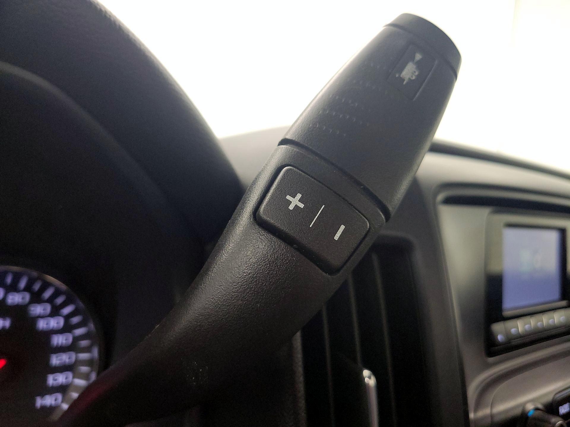 Thumbnail: 2015 Chevrolet Silverado 1500 - 16