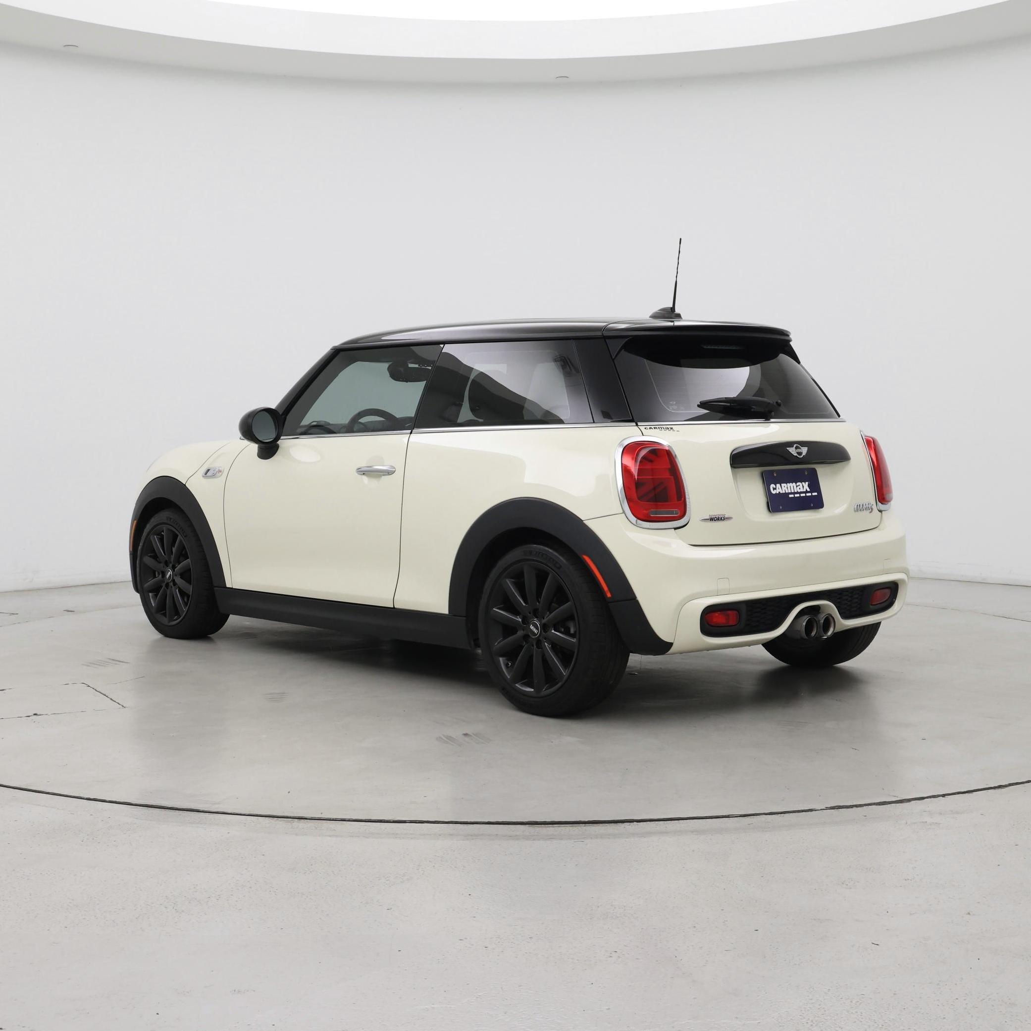 Thumbnail: 2017 MINI Cooper Hardtop - 2