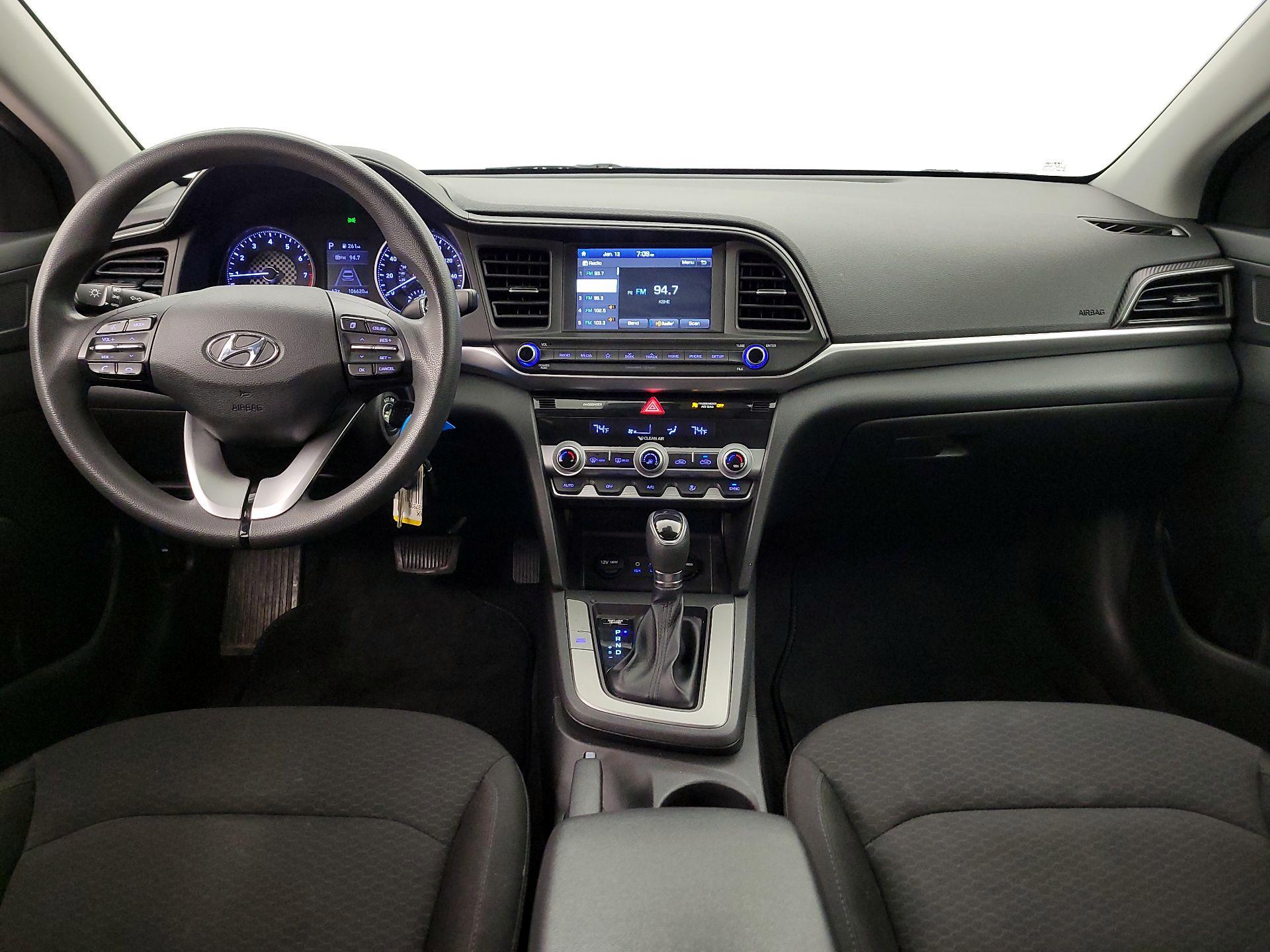 Thumbnail: 2020 Hyundai Elantra - 9